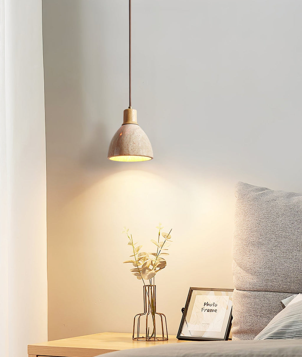 Suspension moderne Norulf en Foncé noyer et travertin jaune