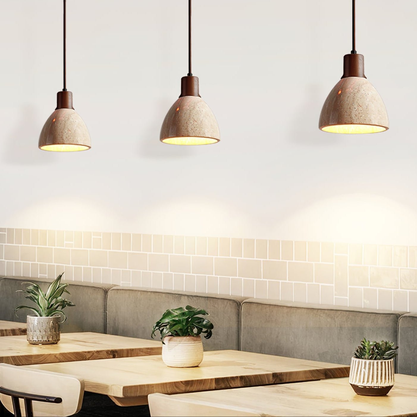 Suspension moderne Norulf en Bois et travertin jaune