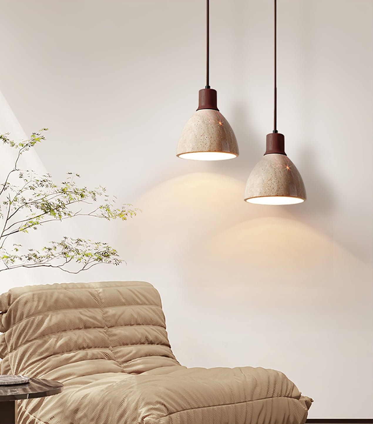Suspension moderne Norulf en Bois et travertin jaune