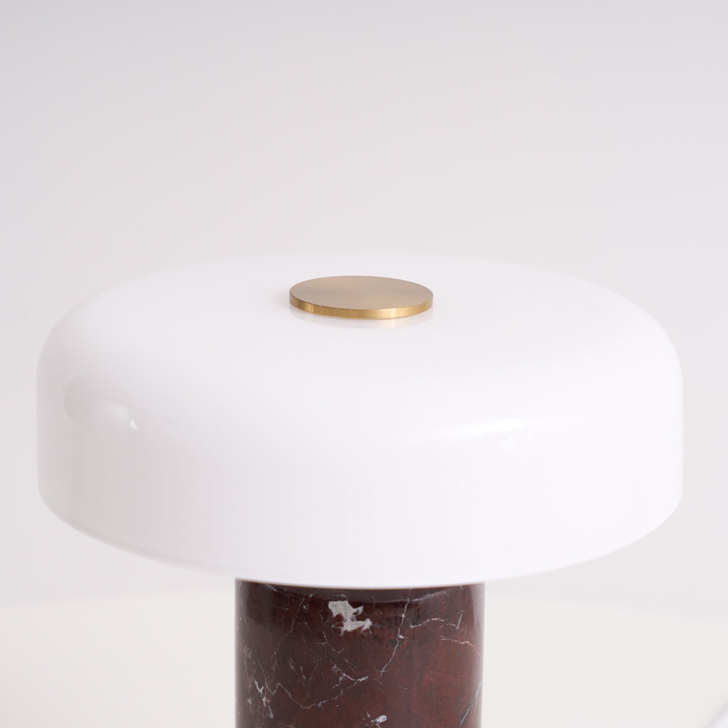 Lampe à poser moderne Fridrek en Marbre Noir