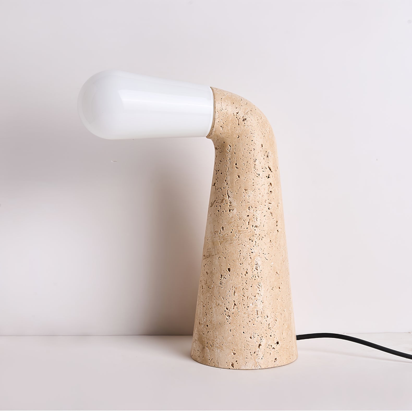 Lampe à poser moderne Jago en Travertin jaune et blanc