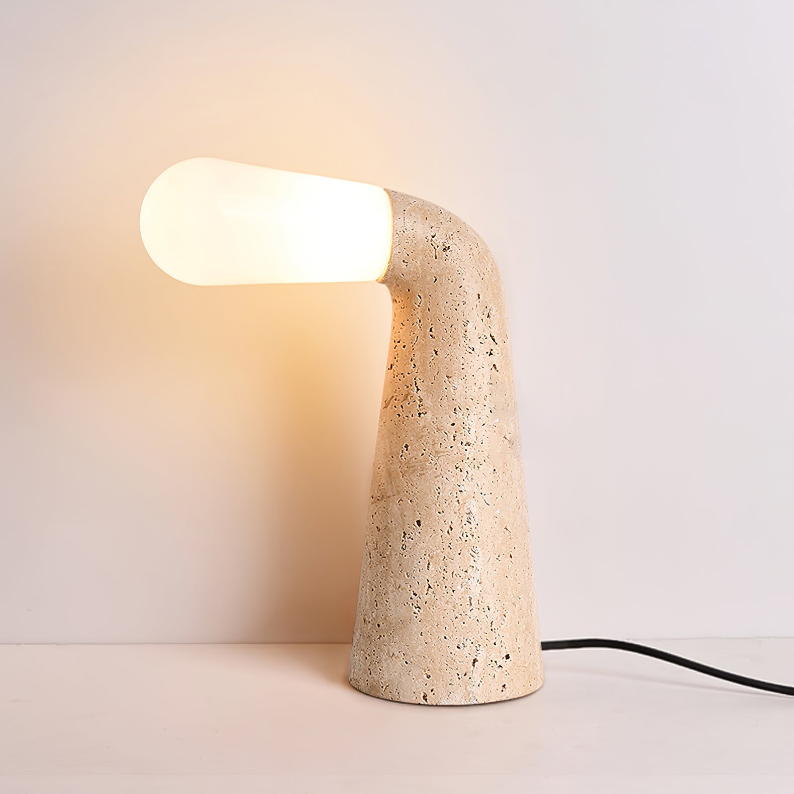 Lampe à poser moderne Jago en Travertin jaune et blanc