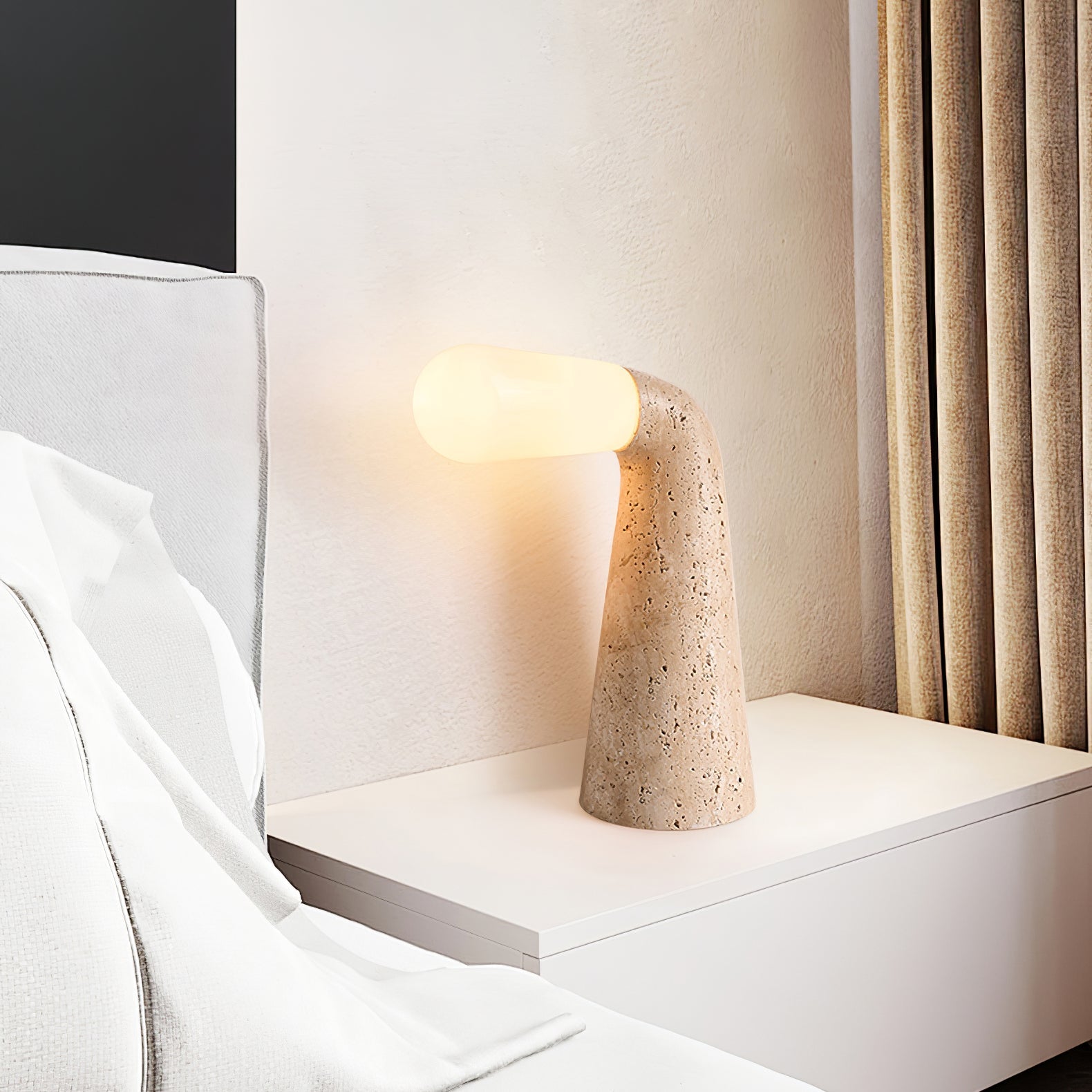 Lampe à poser moderne Jago en Travertin jaune et blanc