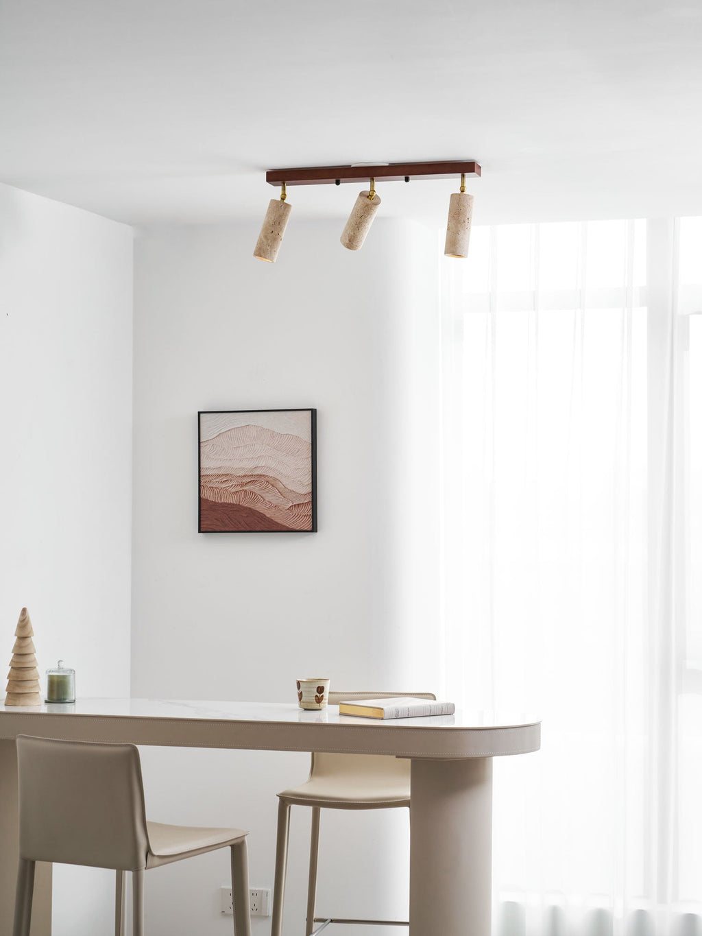 Plafonnier moderne Fjalar en Bois et travertin jaune