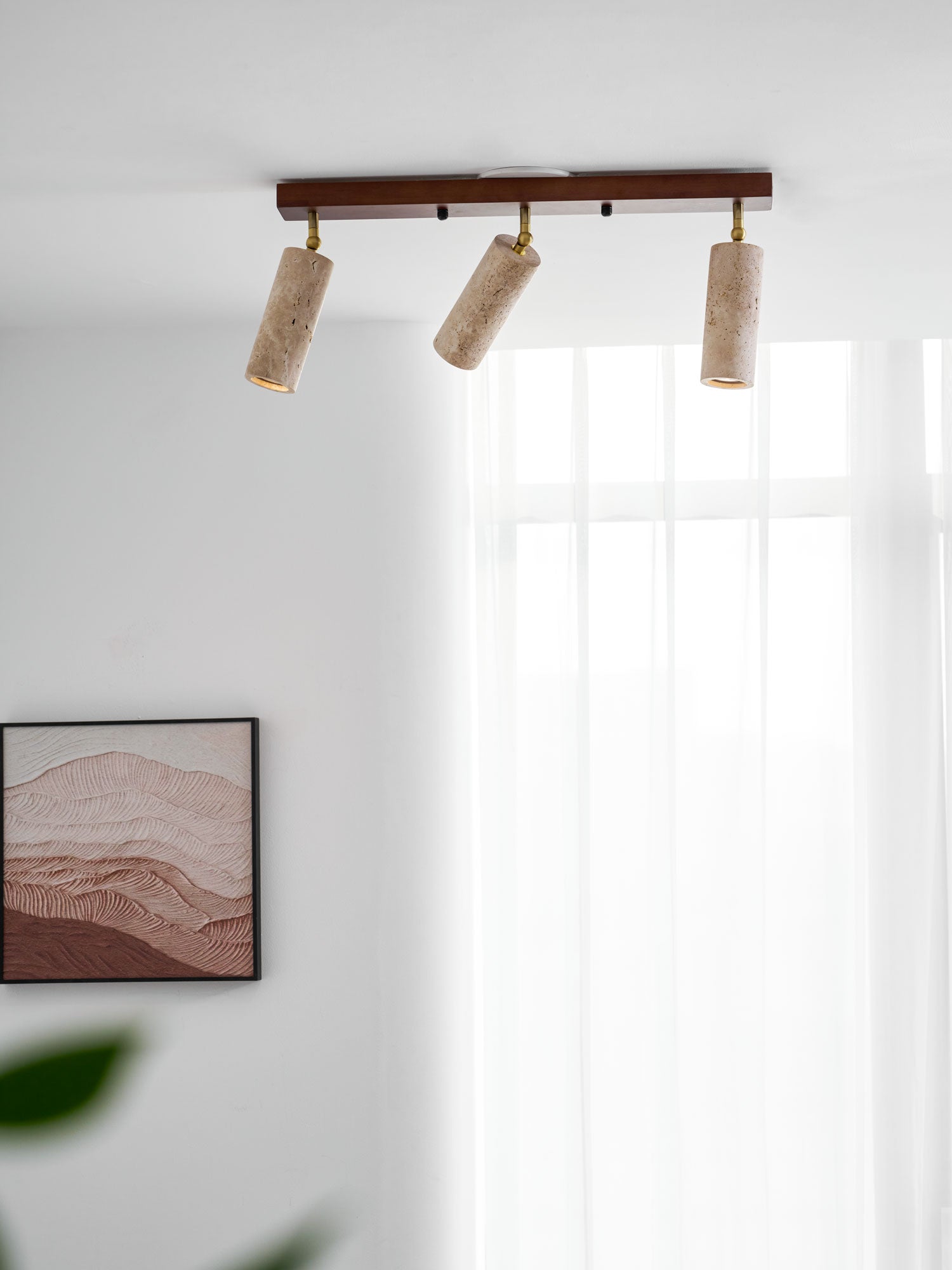 Plafonnier moderne Fjalar en Bois et travertin jaune