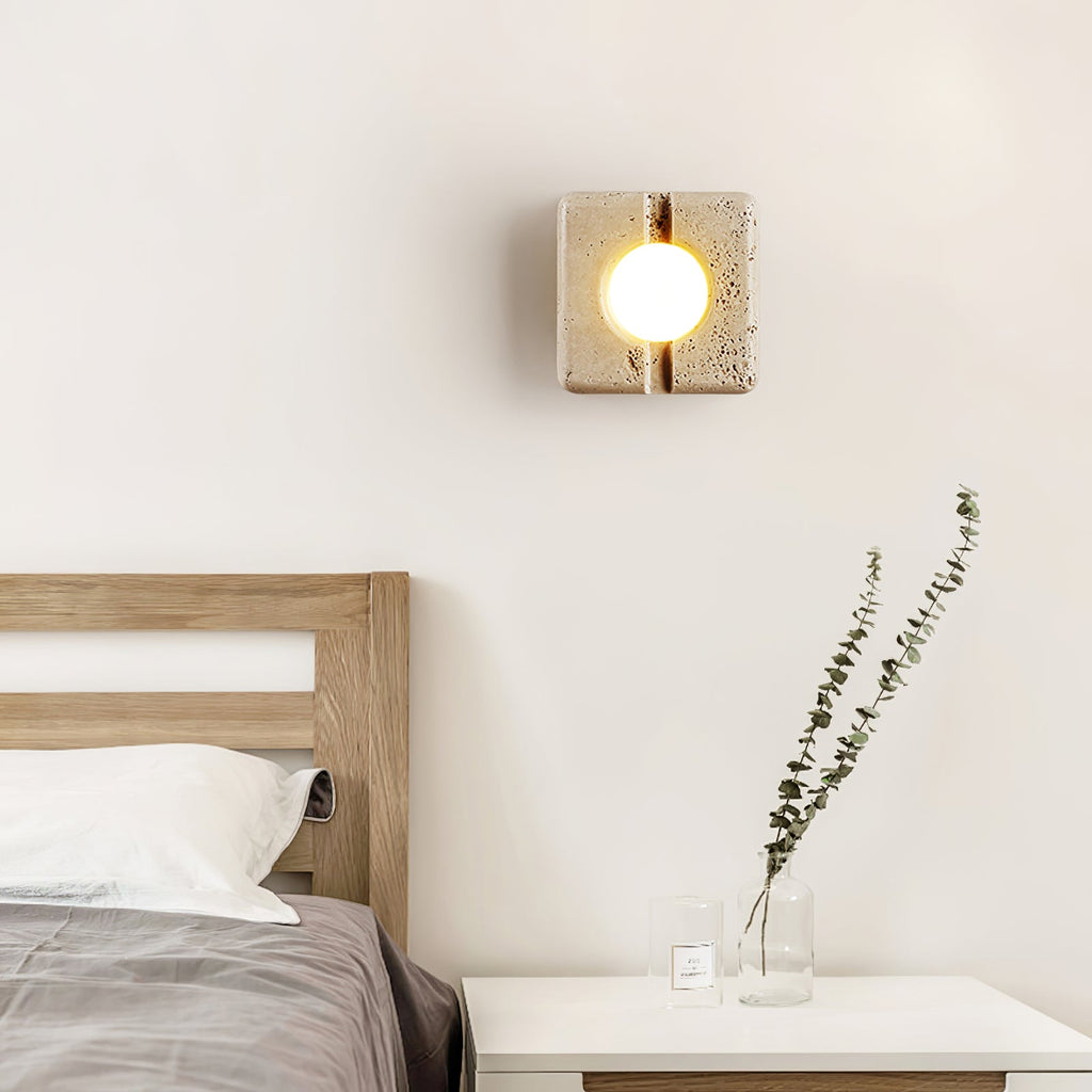 Applique murale moderne Hemmo en Travertin jaune et transparent