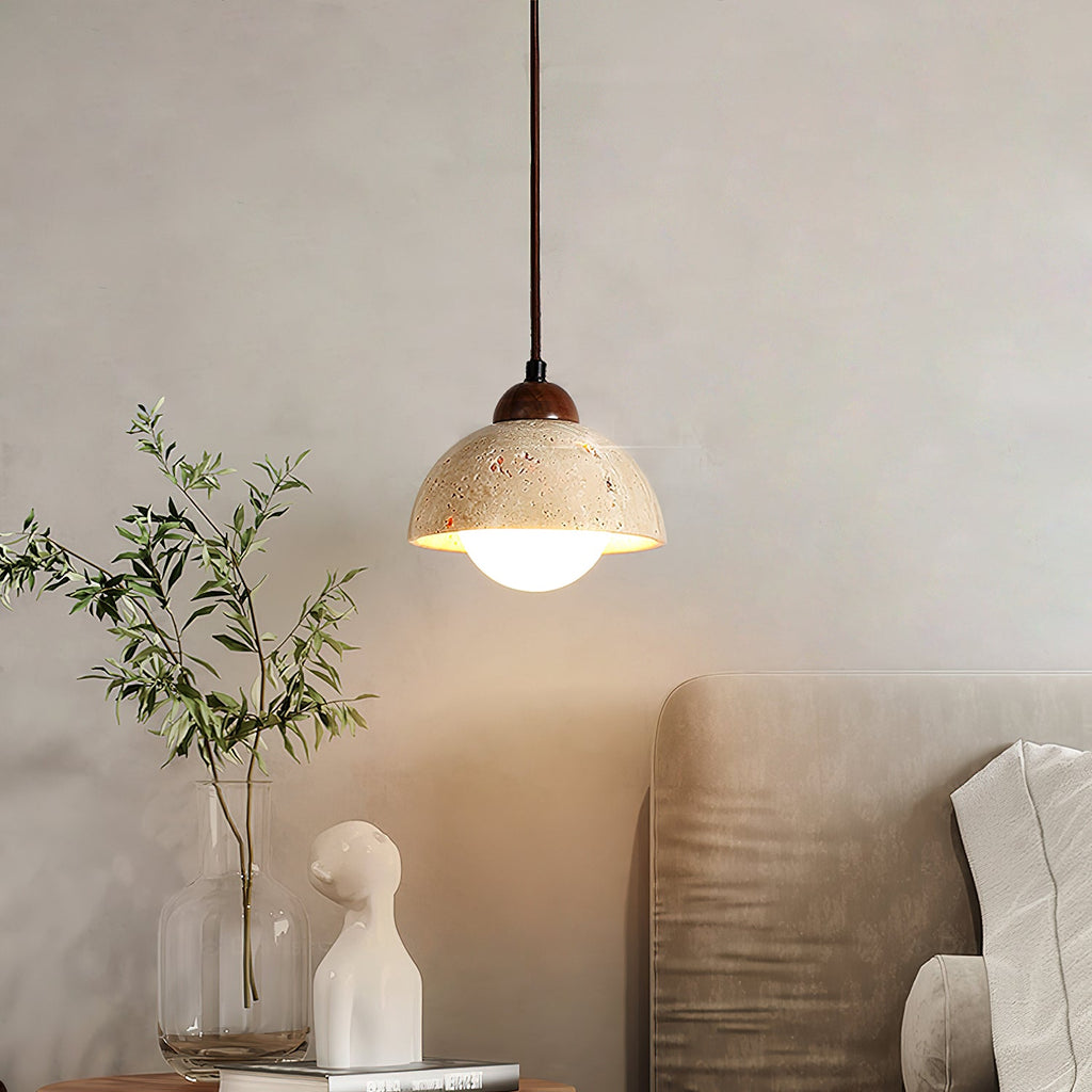 Suspension moderne Delroy en Travertin jaune