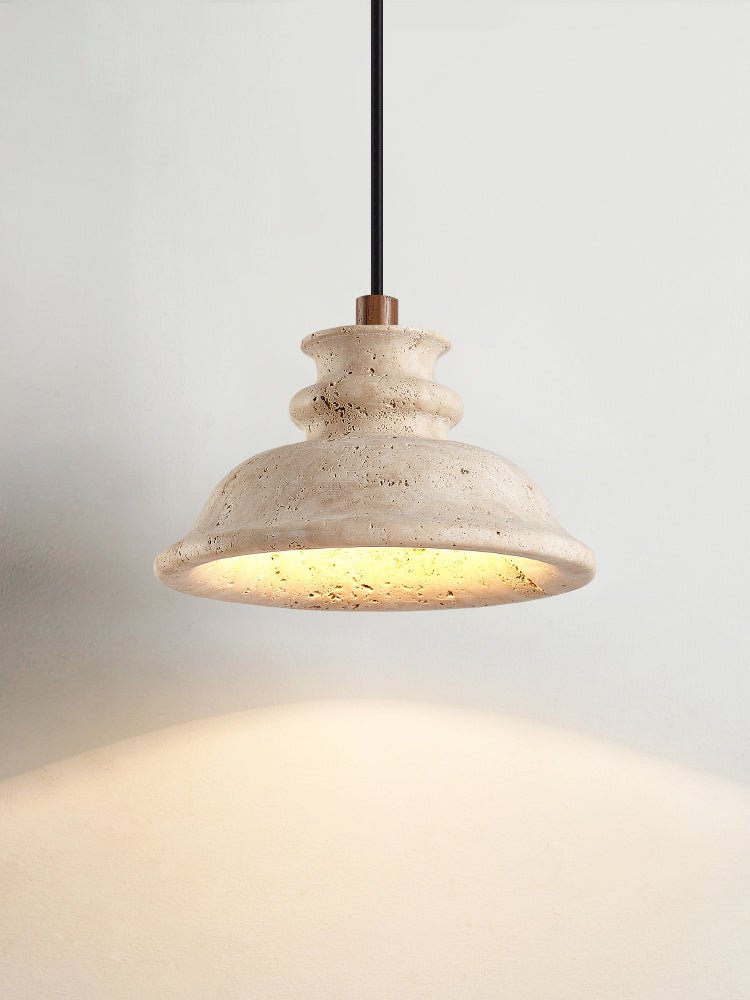 Suspension moderne Trygg en Travertin jaune