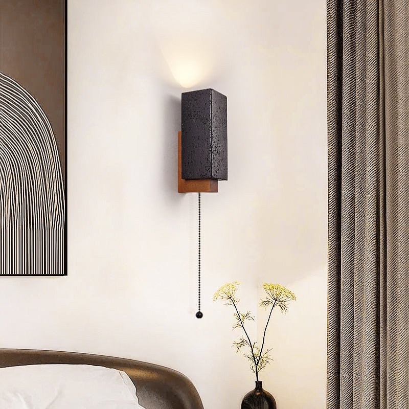 Applique murale moderne Kody en Noyer et noir et nbsp;travertin