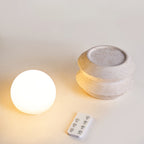 Lampe à poser moderne Armod en Travertin jaune et blanc