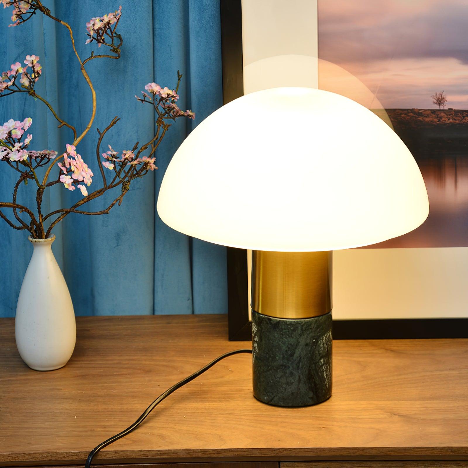 Lampe à poser moderne Keith en Blanc marbre