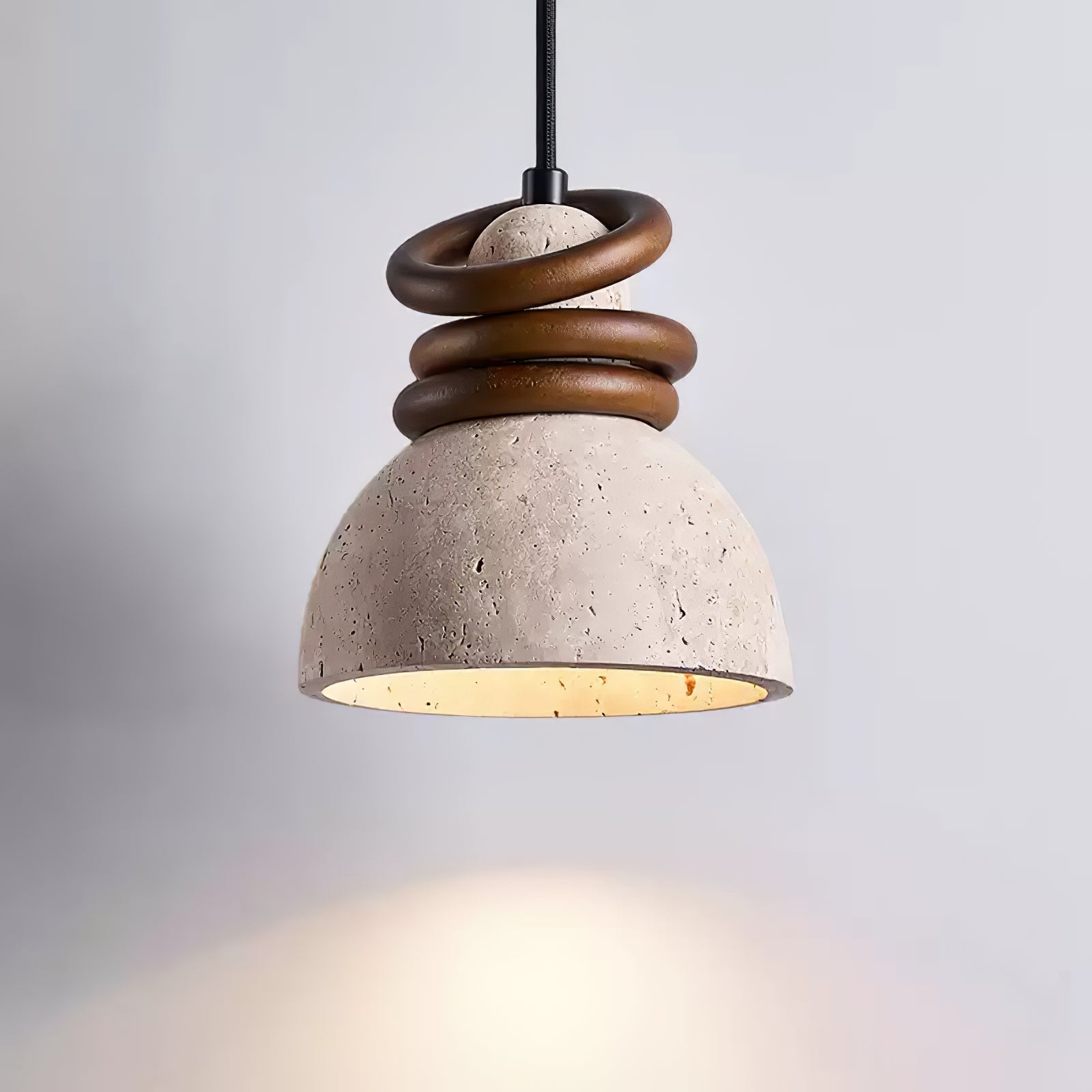 Suspension moderne Rock en Travertin jaune et noyer bois