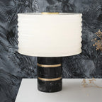 Lampe à poser moderne Perry en Albâtre Noir et blanc