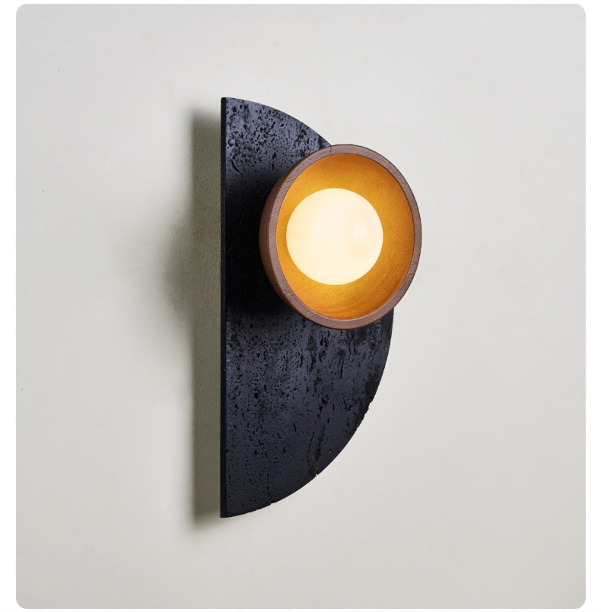 Applique murale moderne Walter en Noir travertin et noyer bois