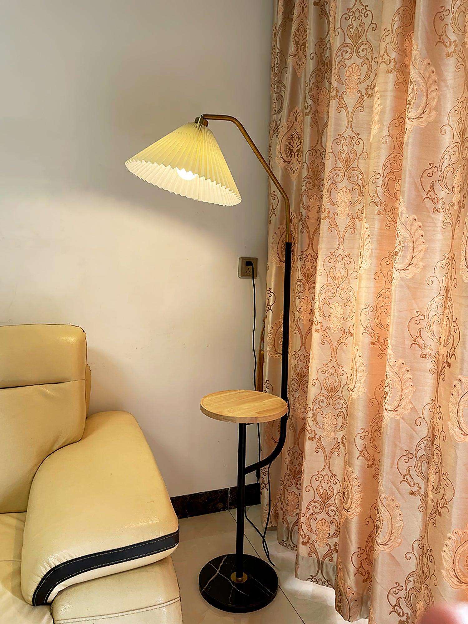 Lampadaire moderne Joralf en Marbre Vert et noir et doré