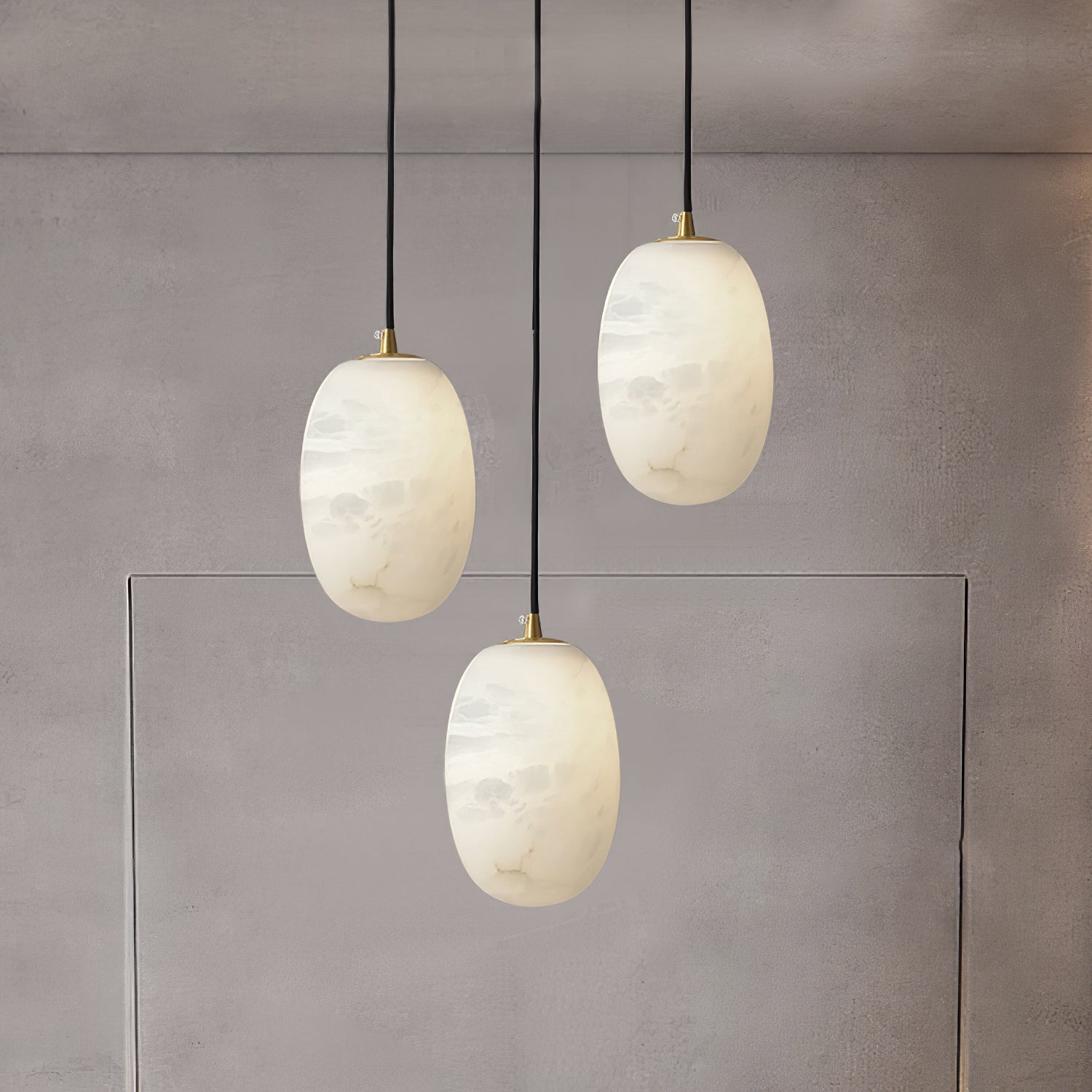 Suspension moderne Vaino en Albâtre Laiton et blanc