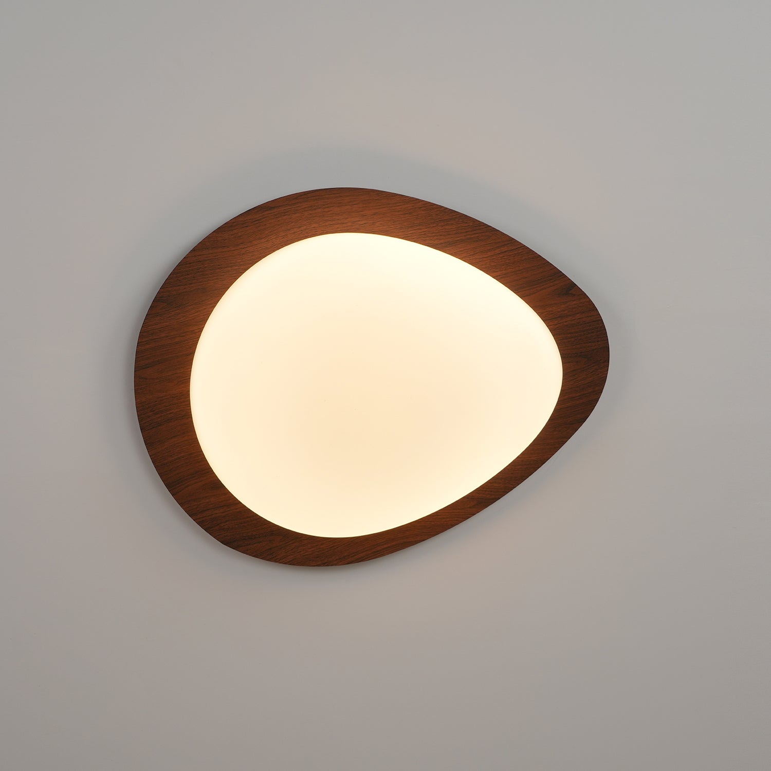 Plafonnier moderne Vaino en métal Artistique bois naturel effet