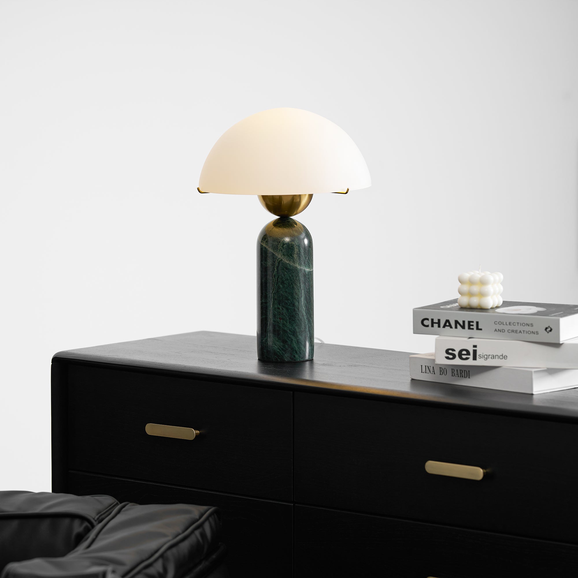 Lampe à poser moderne Galton en Albâtre Doré et vert marbre
