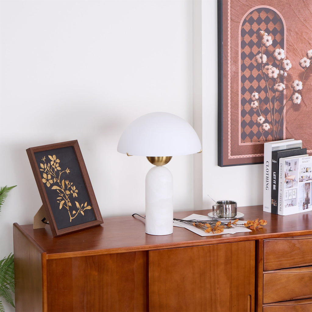Lampe à poser moderne Galton en Marbre Doré et blanc albâtre