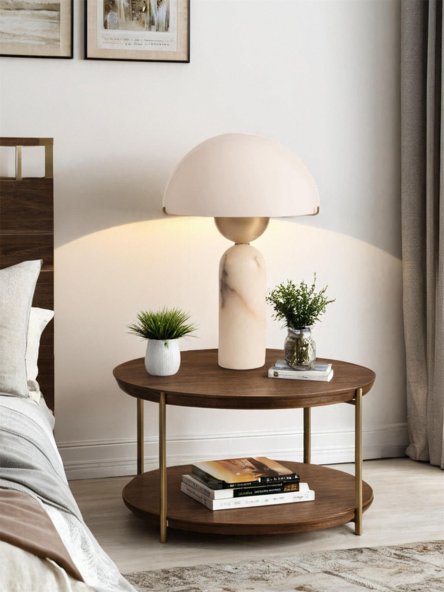 Lampe à poser moderne Galton en Marbre Doré et blanc albâtre