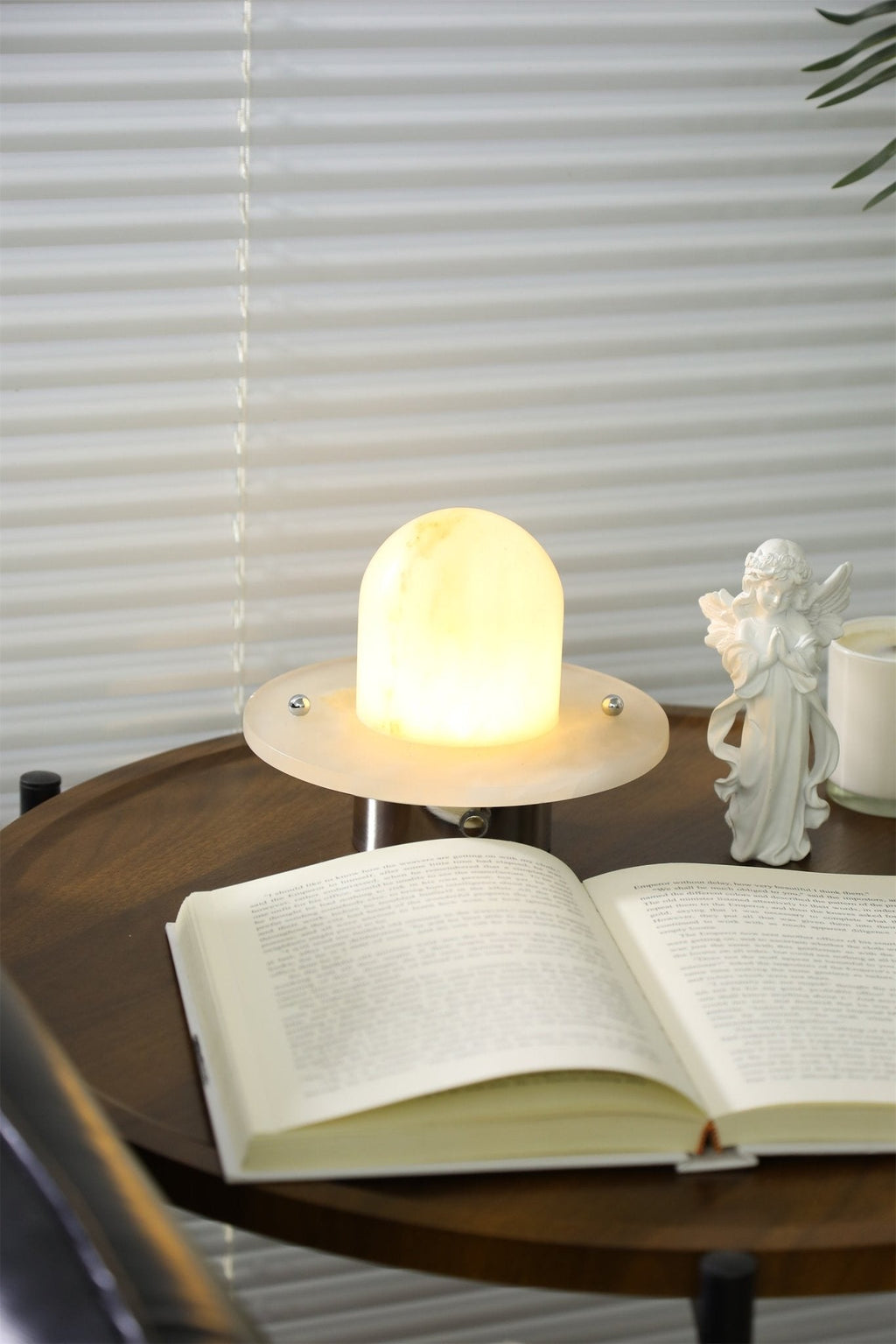Lampe à poser moderne Marcel en Albâtre Argenté et blanc