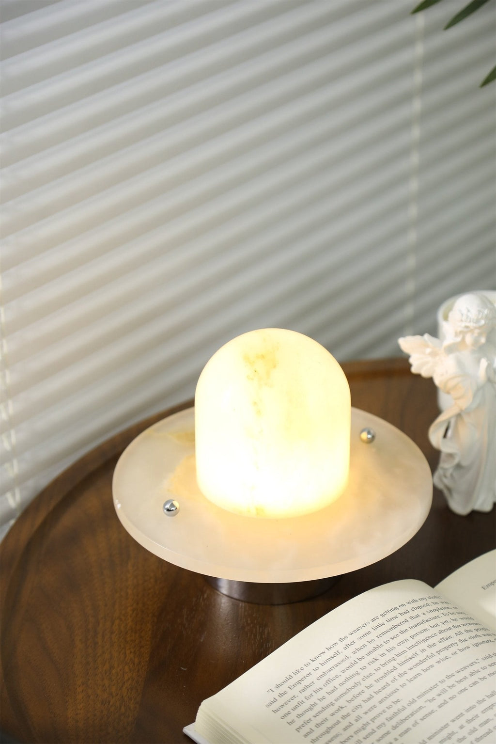 Lampe à poser moderne Marcel en Albâtre Argenté et blanc