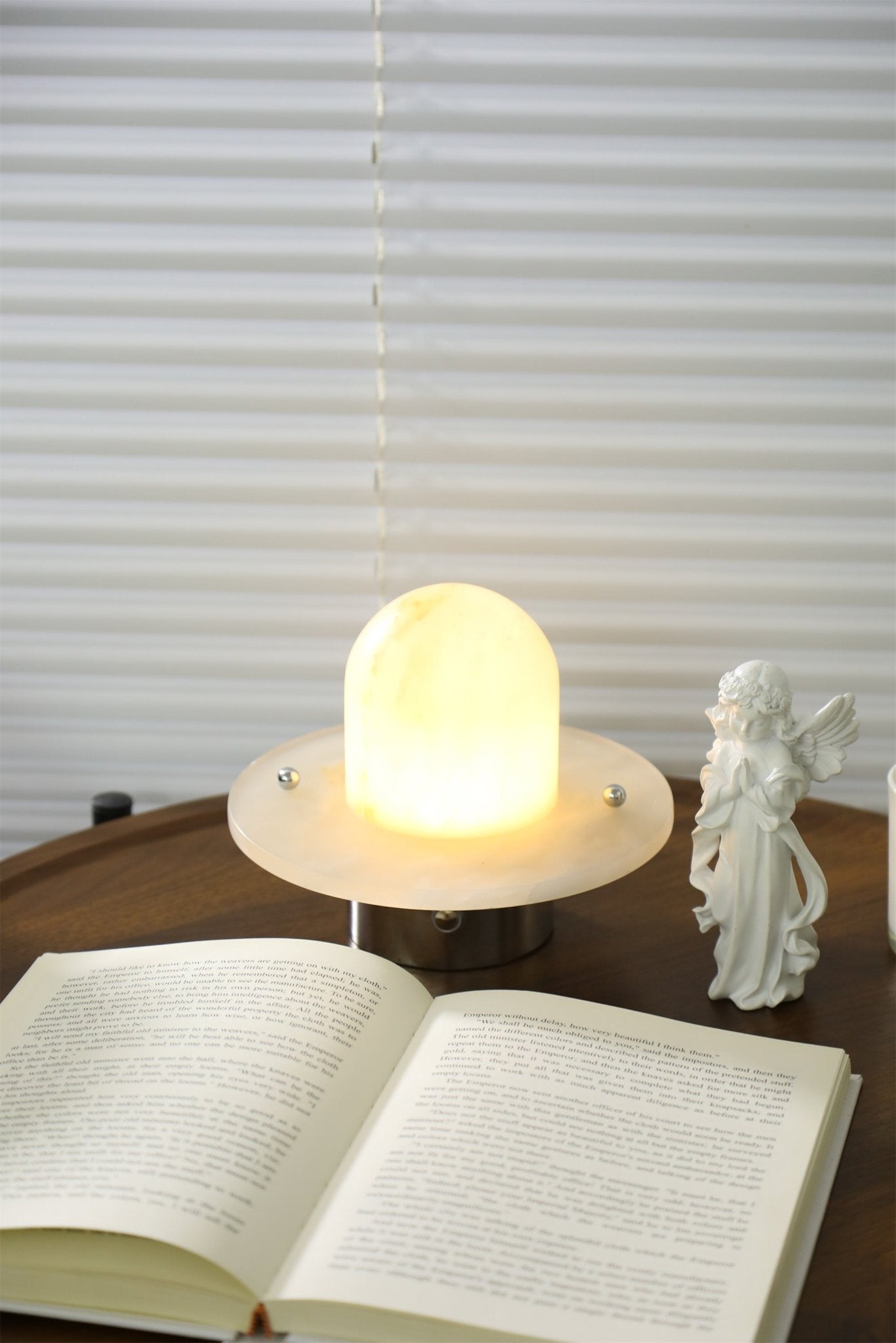Lampe à poser moderne Marcel en Albâtre Argenté et blanc