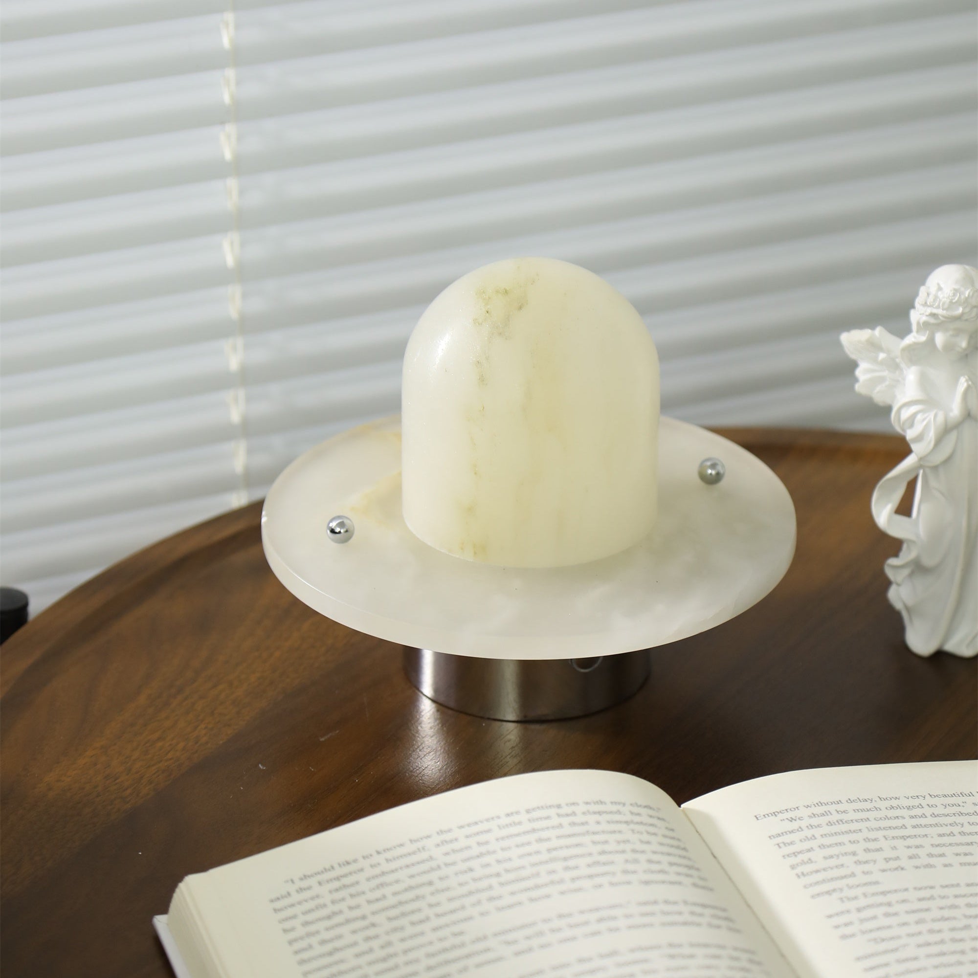 Lampe à poser moderne Marcel en Albâtre Argenté et blanc
