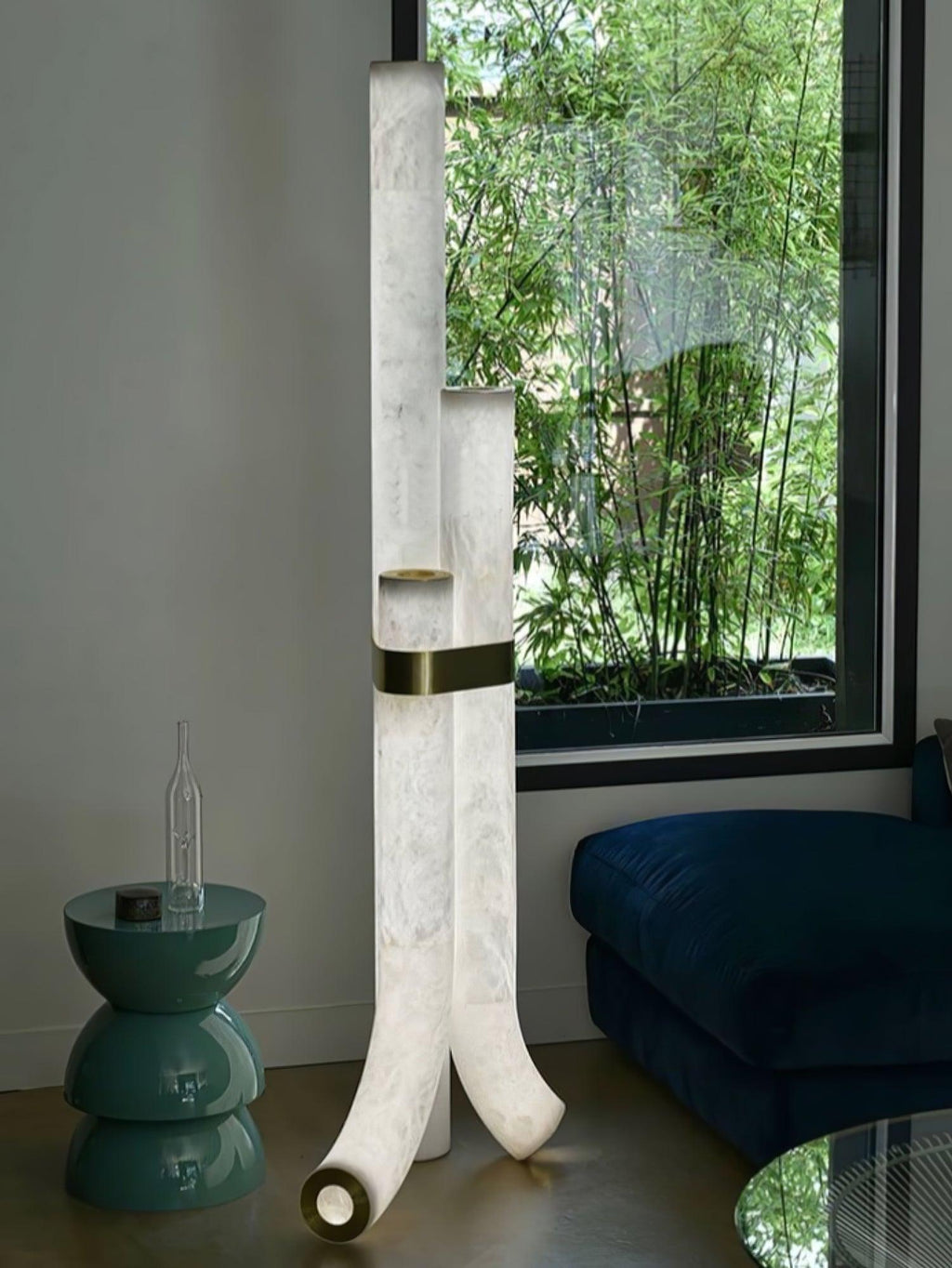 Lampadaire moderne Askild en Albâtre