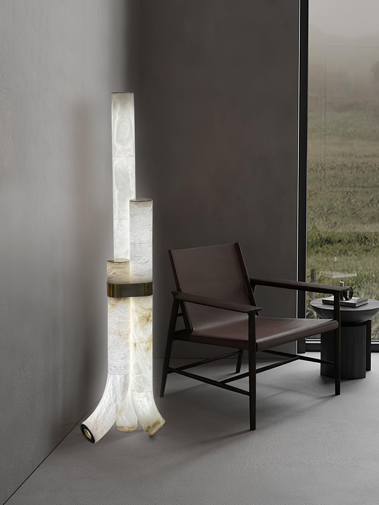 Lampadaire moderne Askild en Albâtre