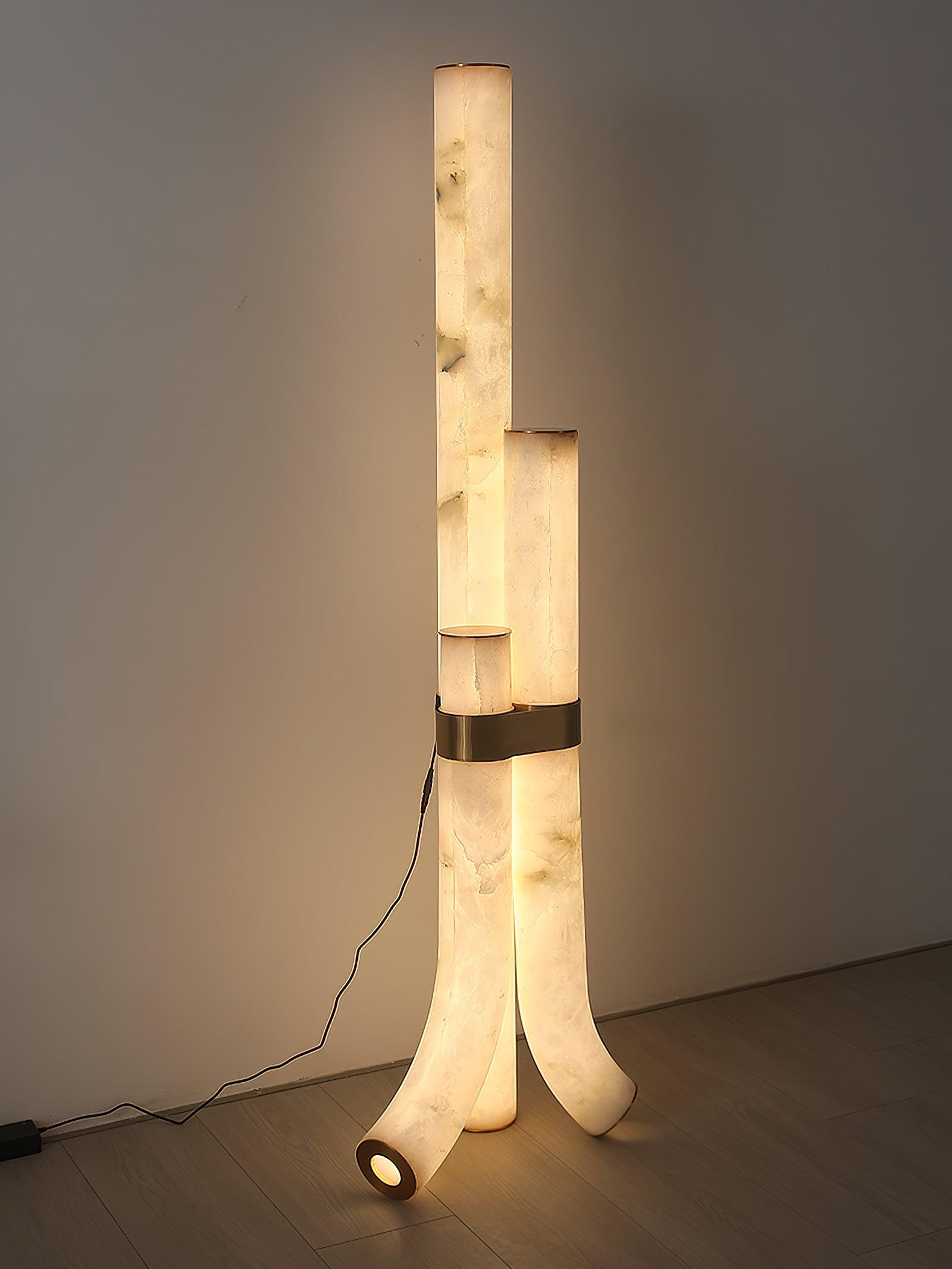 Lampadaire moderne Askild en Albâtre