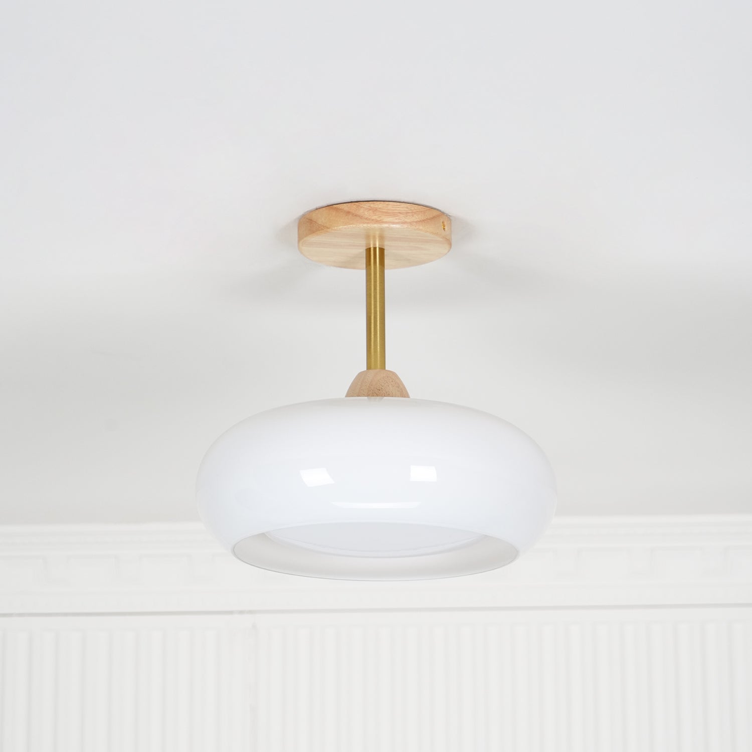 Plafonnier moderne Launo en Naturel bois et blanc