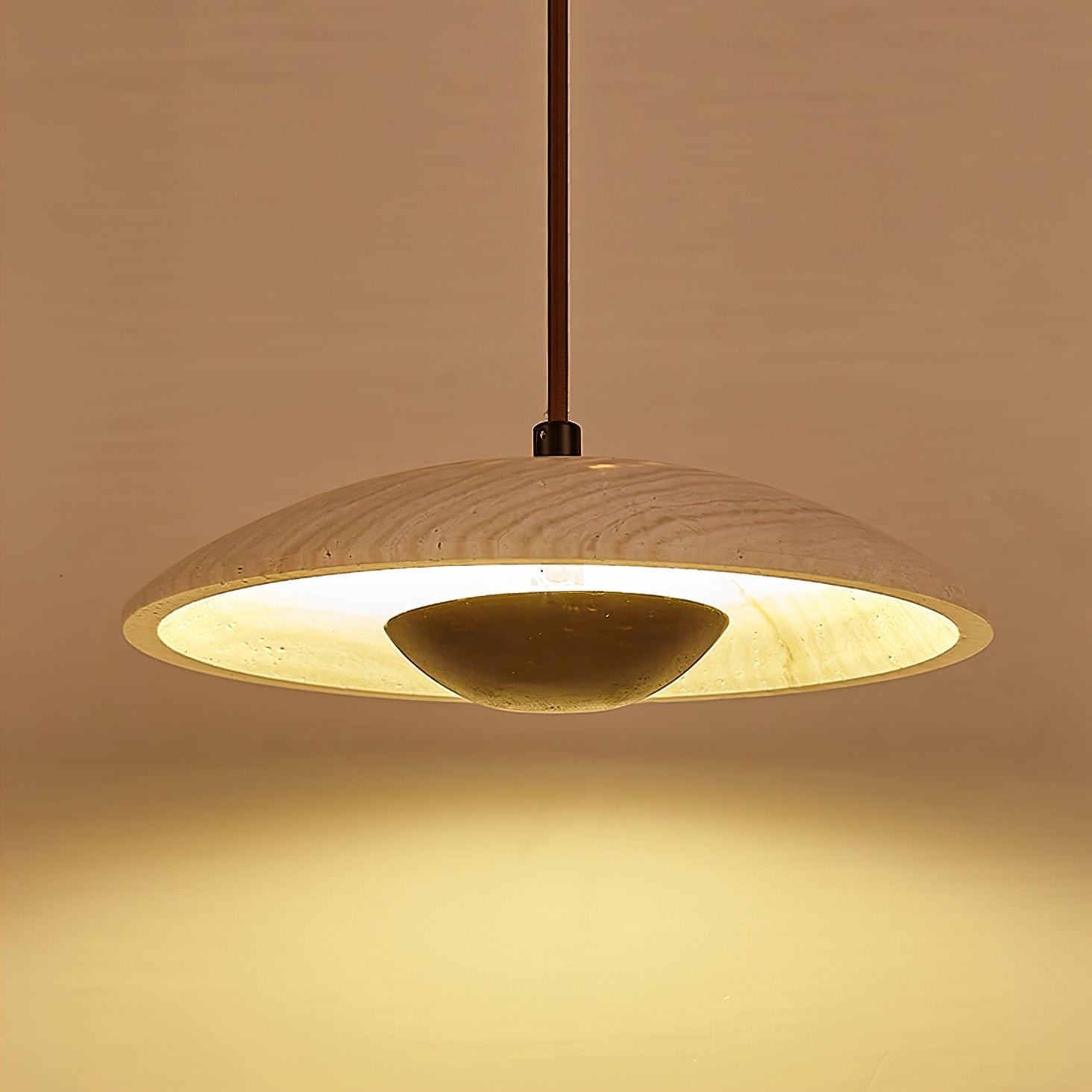 Suspension moderne Enrico en bois Noyer
