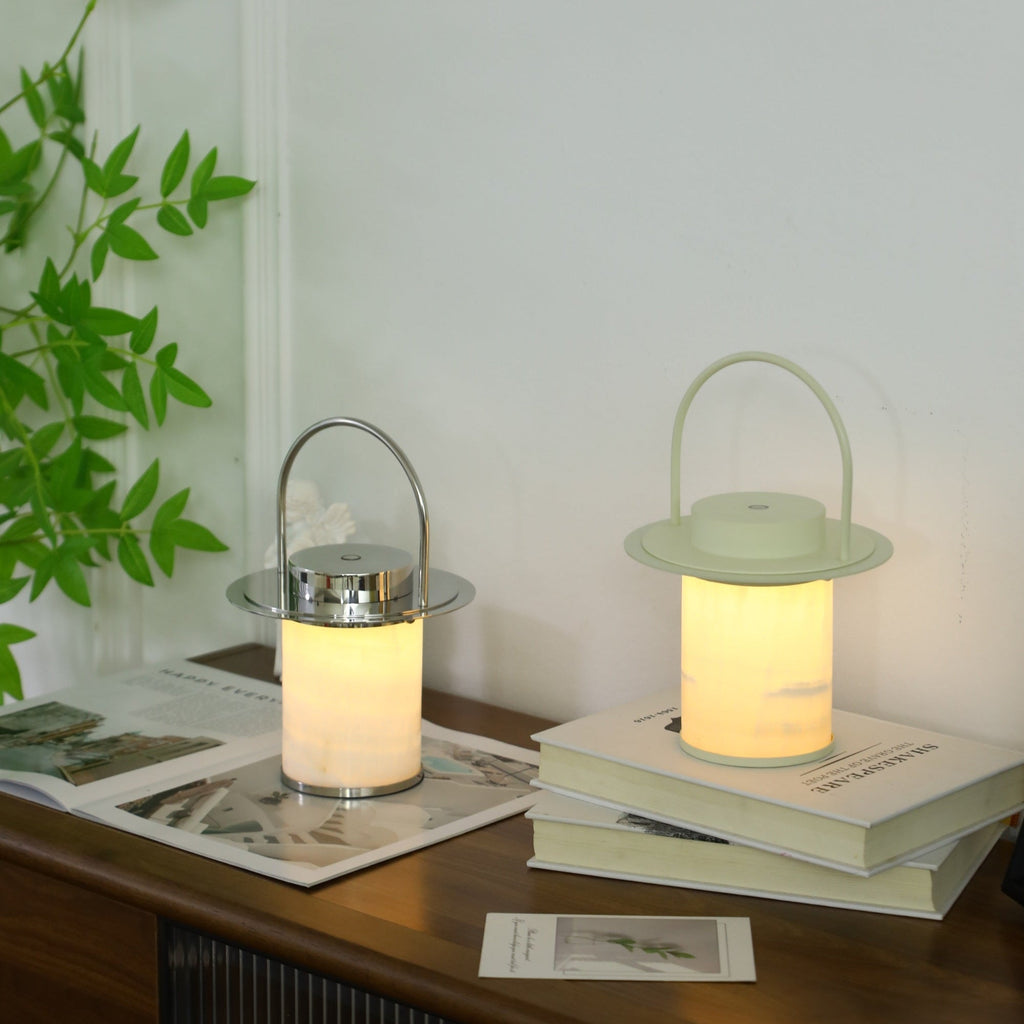 Lampe à poser moderne Styr en Albâtre Chrome et blanc