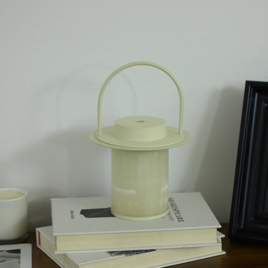 Lampe à poser moderne Styr en Albâtre Beige et blanc