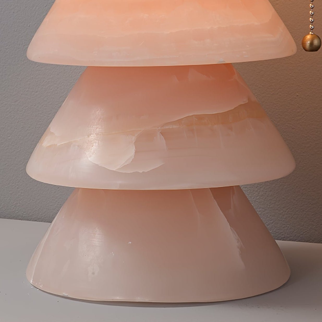 Lampe à poser moderne Olaus en Onyx, Jade Carrara blanc