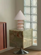 Lampe à poser moderne Olaus en Onyx Rose Jade