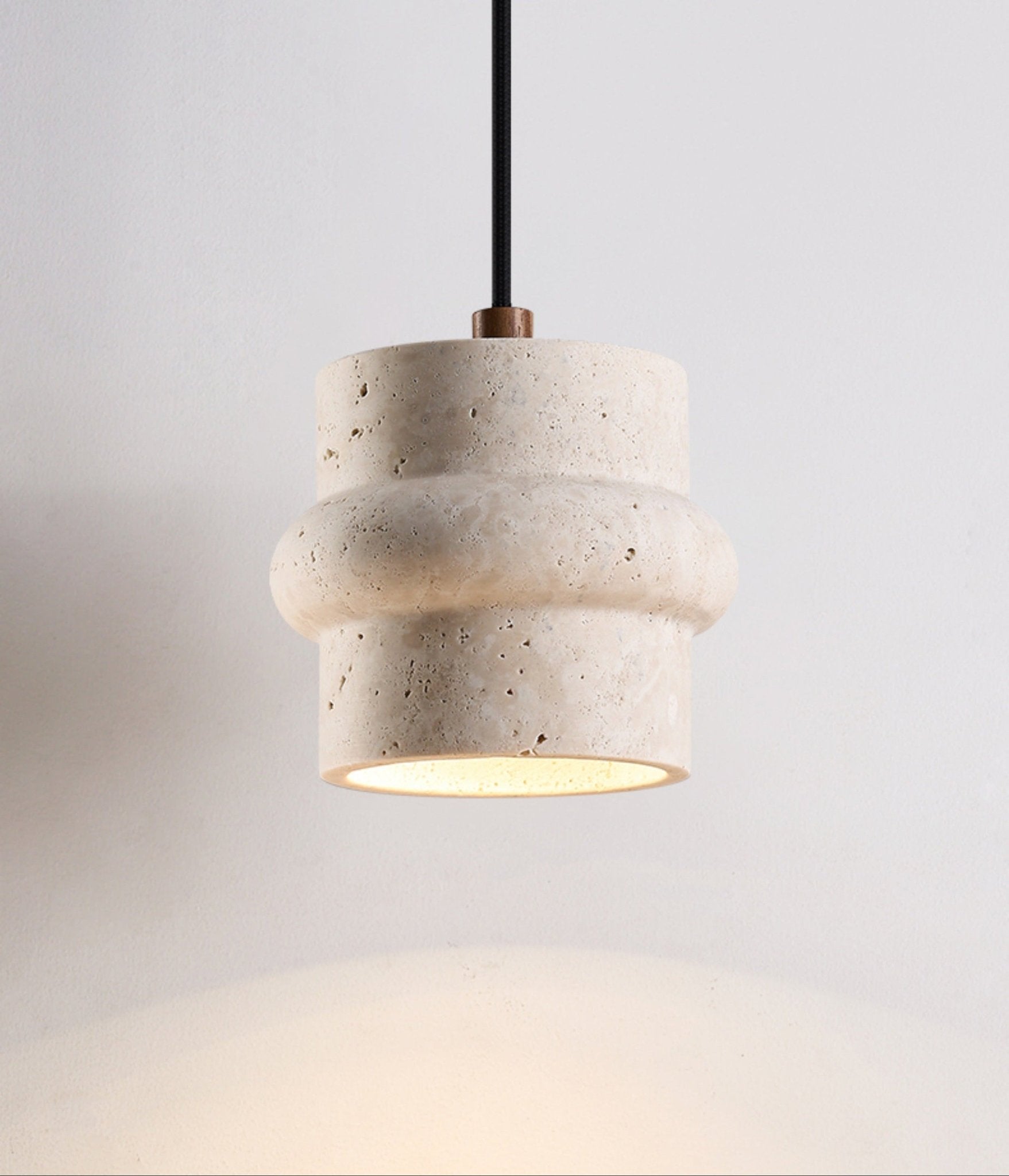 Suspension moderne Saul en Travertin jaune
