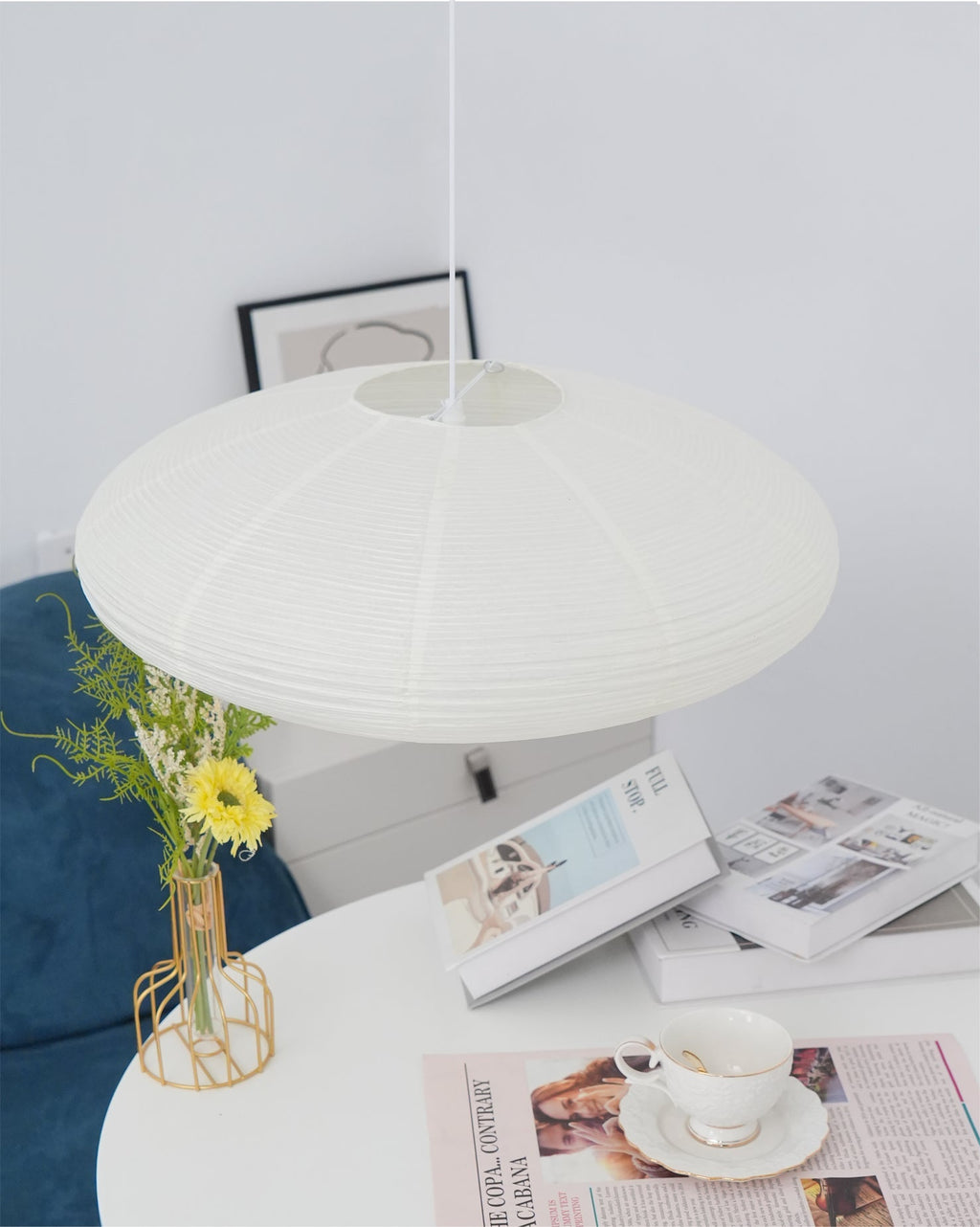 Suspension moderne Ove en papier Blanc et blanc câble