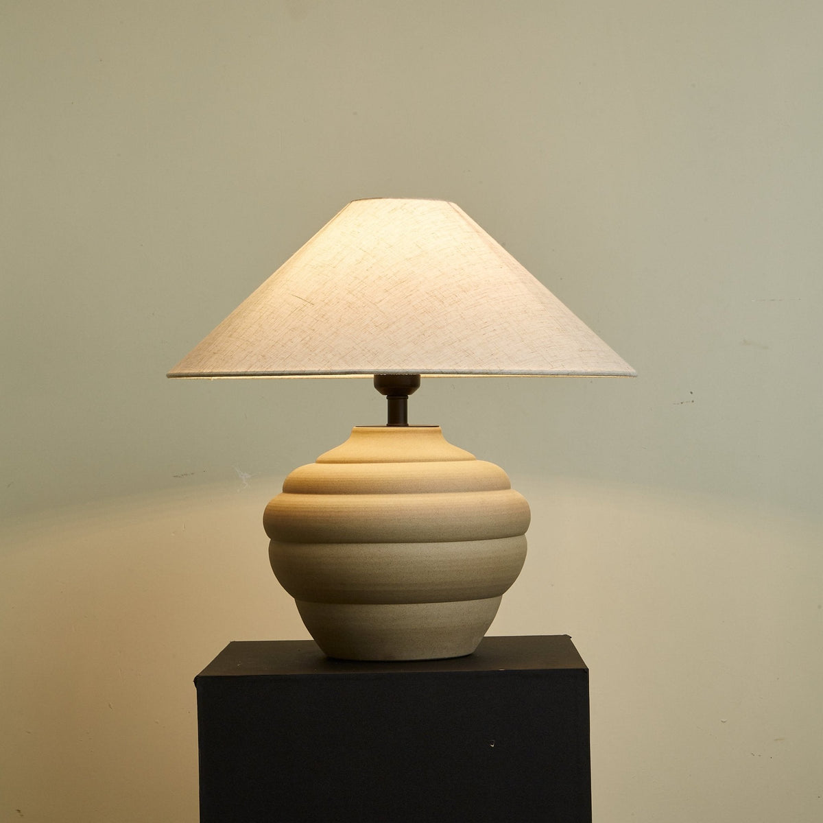 Ripple Clay Table Lamp