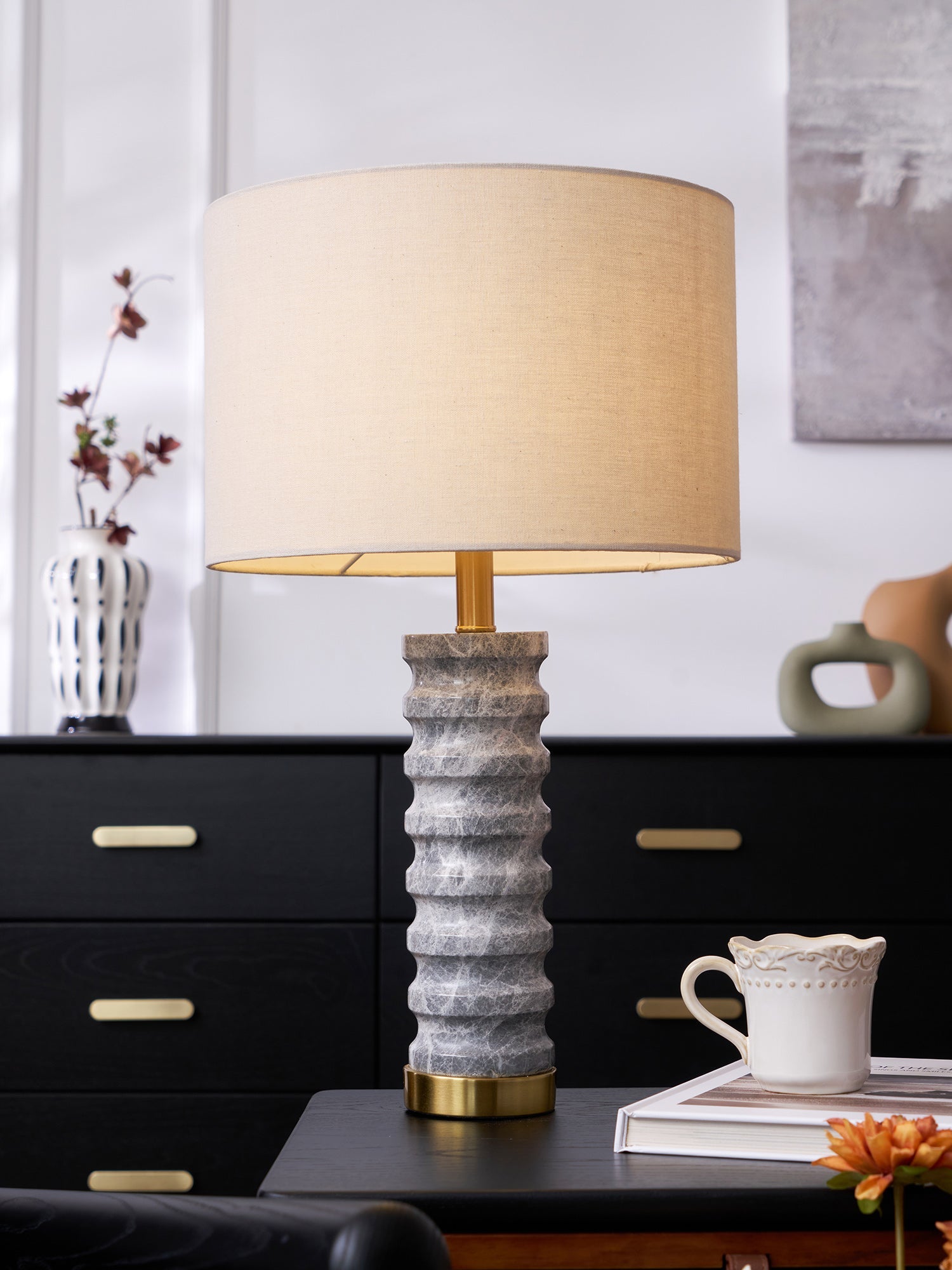 Lampe à poser moderne Jorund en pierre Gris et beige