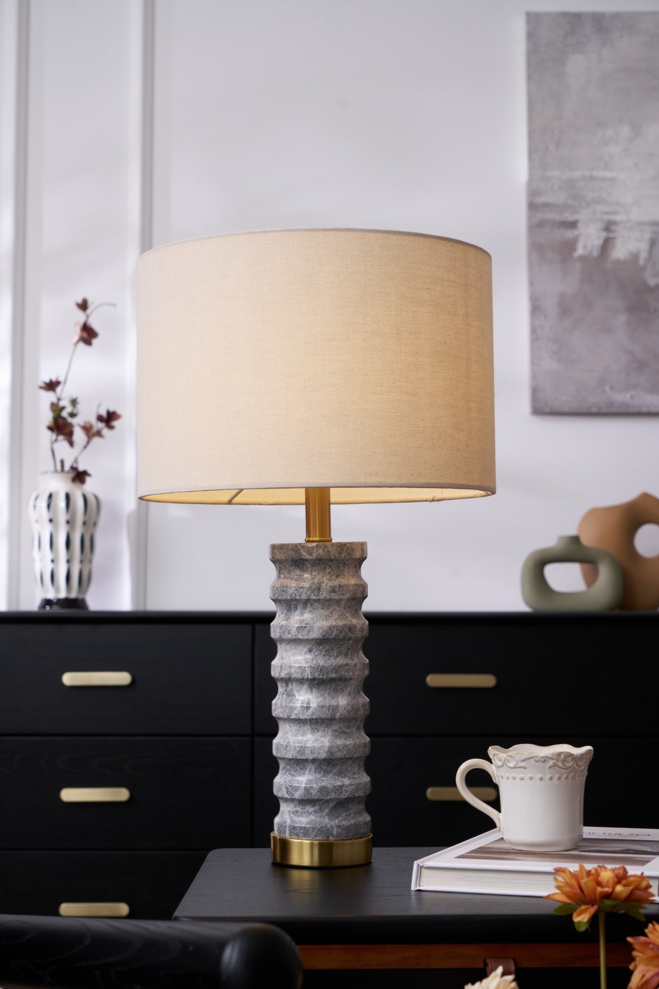 Lampe à poser moderne Jorund en pierre Gris et beige