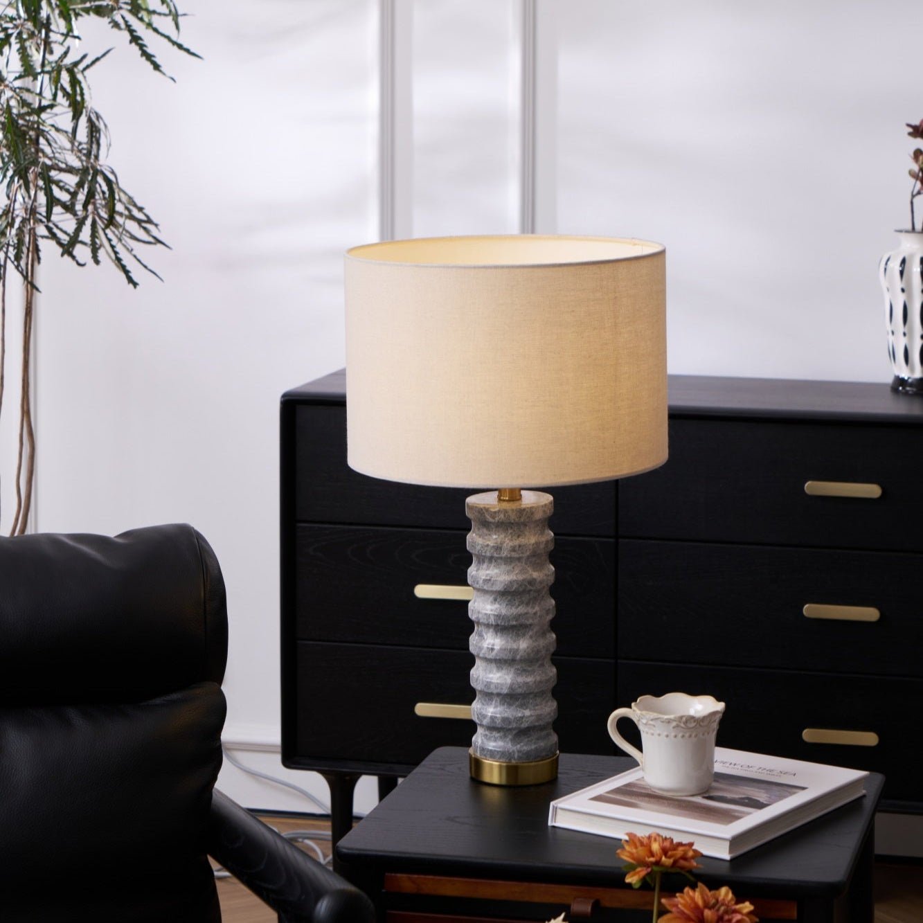 Lampe à poser moderne Jorund en pierre Gris et beige