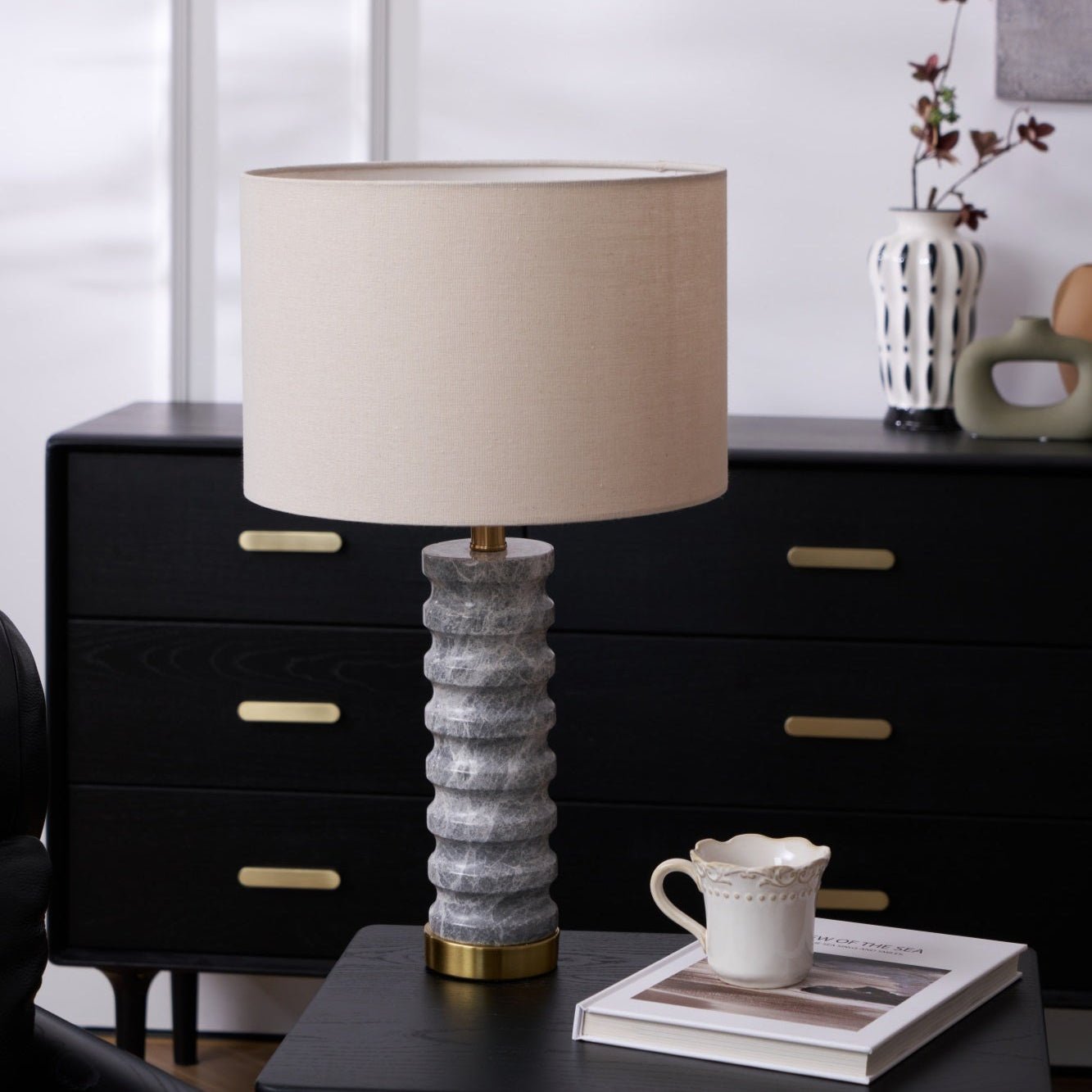 Lampe à poser moderne Jorund en pierre Gris et beige