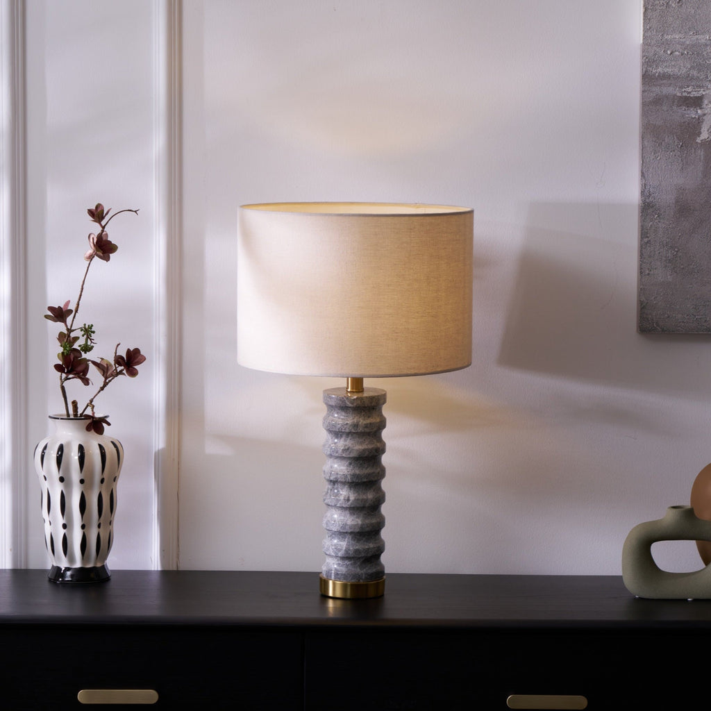 Lampe à poser moderne Jorund en pierre Gris et beige