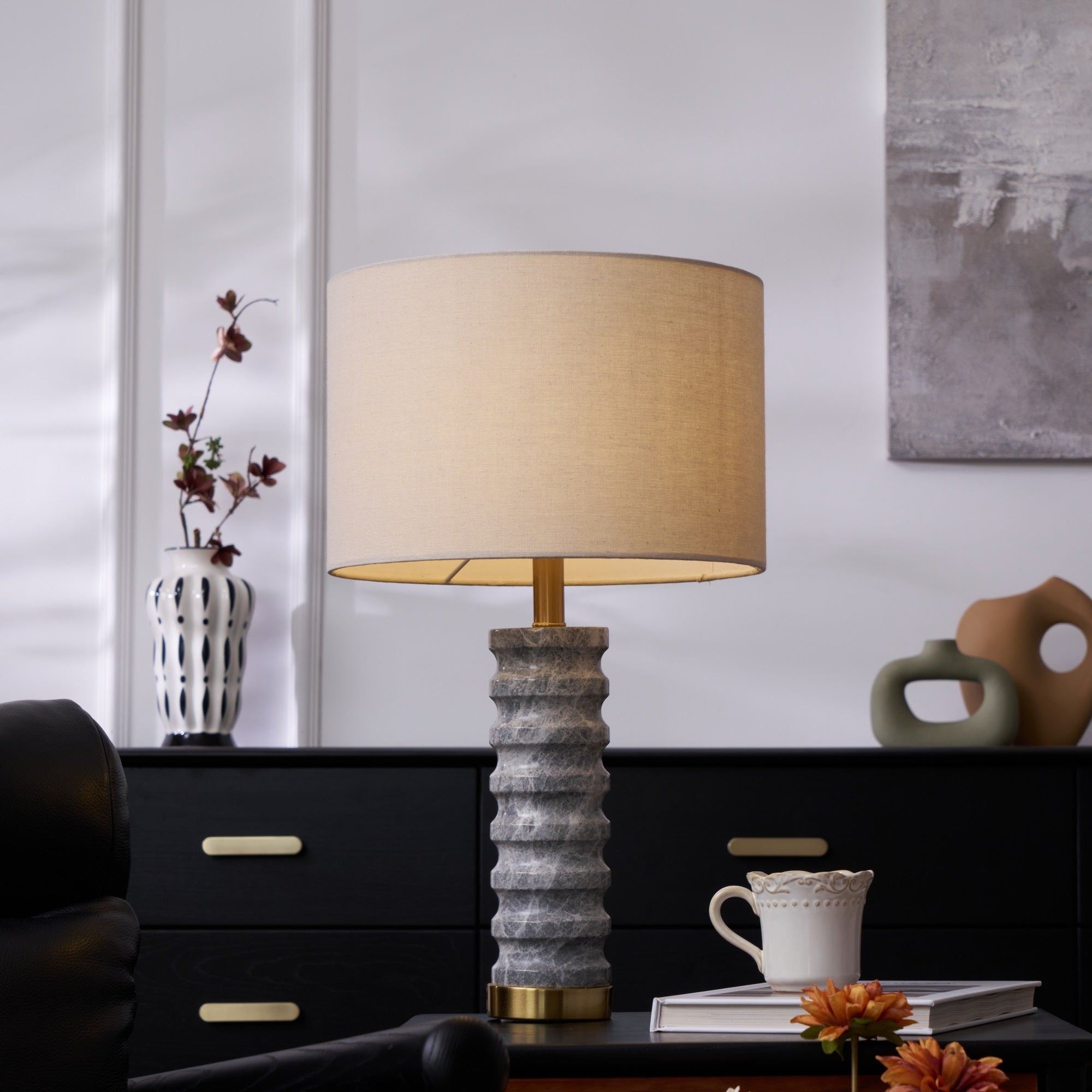 Lampe à poser moderne Jorund en pierre Gris et beige