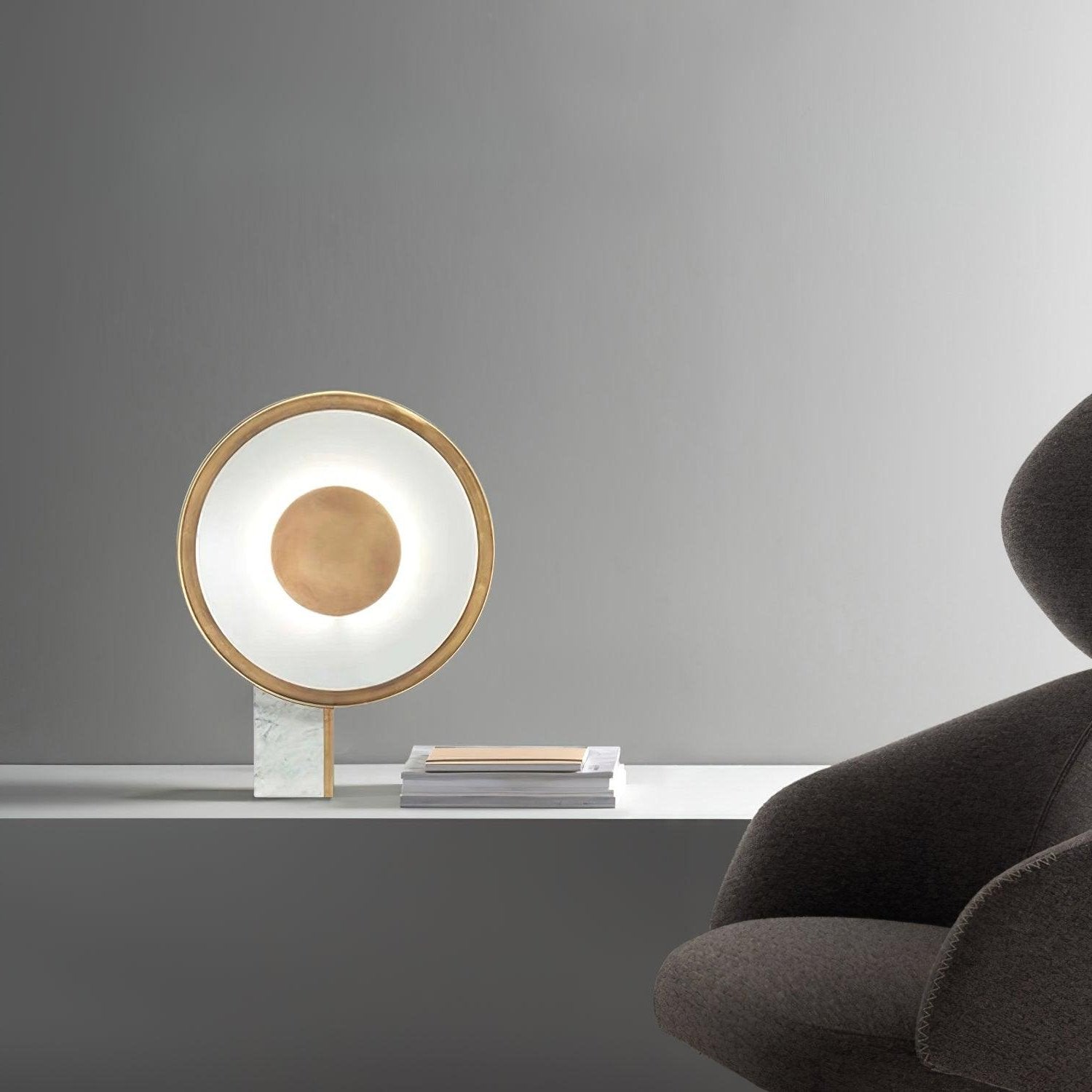 Lampe à poser moderne Reed en Fer Blanc et doré