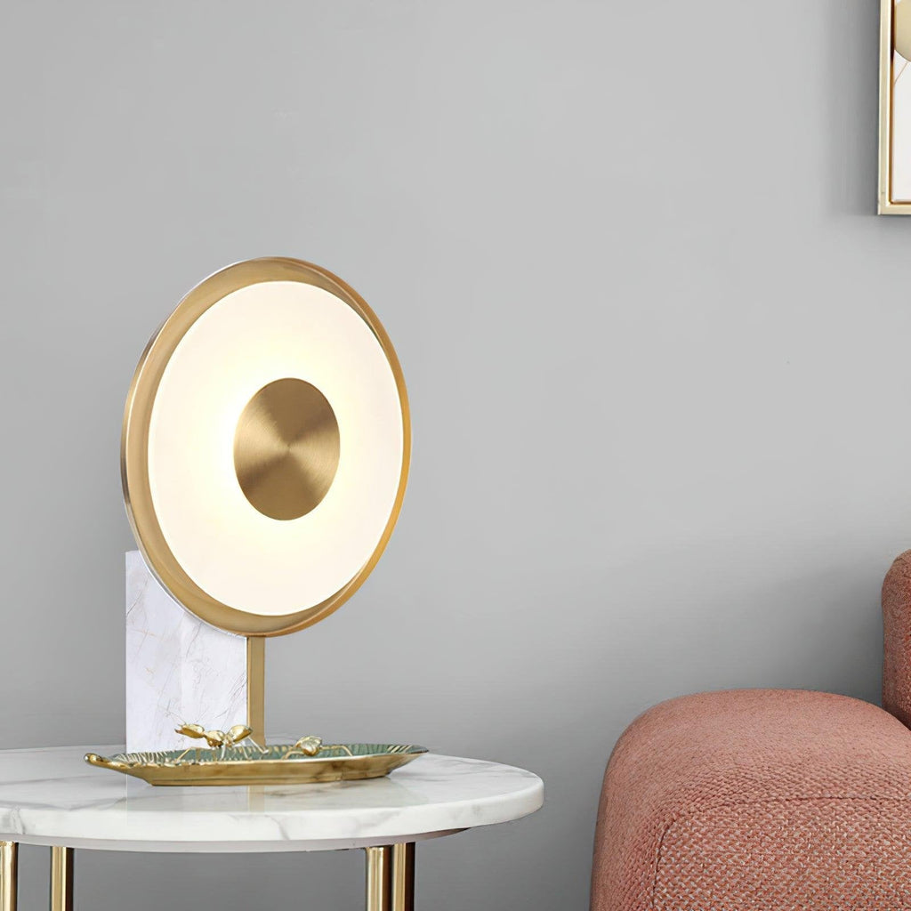 Lampe à poser moderne Reed en Fer Blanc et doré