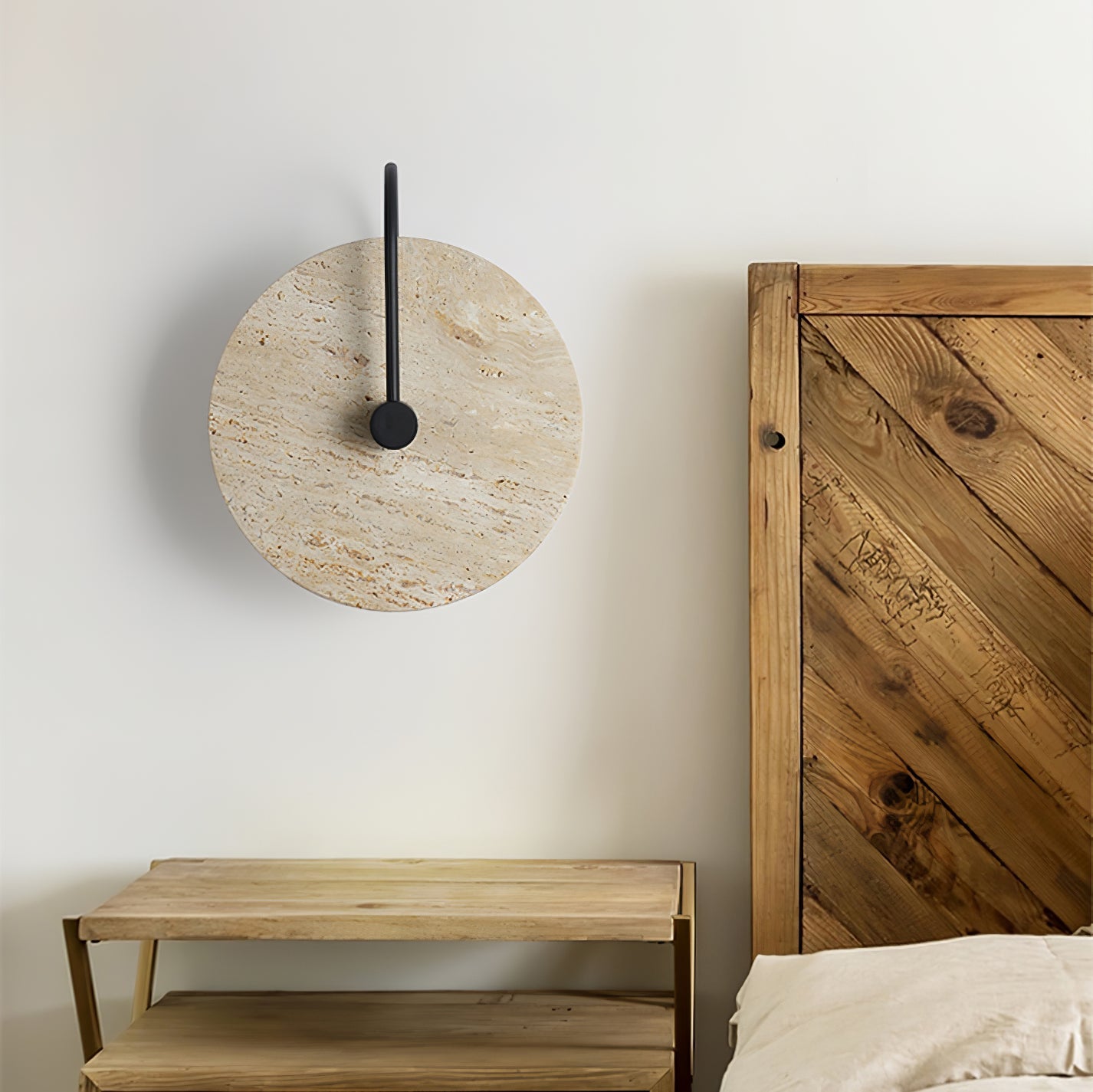 Applique murale moderne Frantz en Travertin jaune