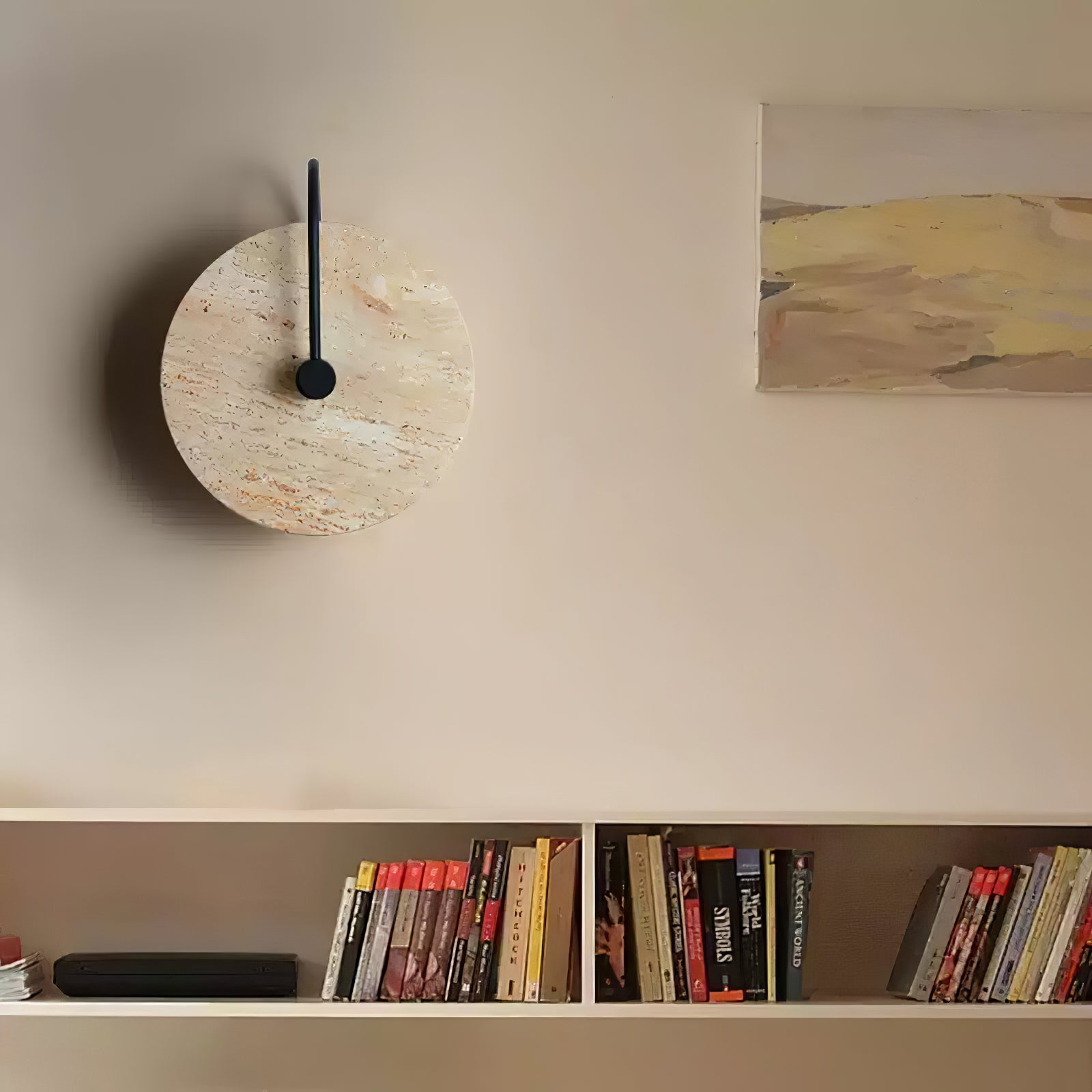 Applique murale moderne Frantz en Travertin jaune